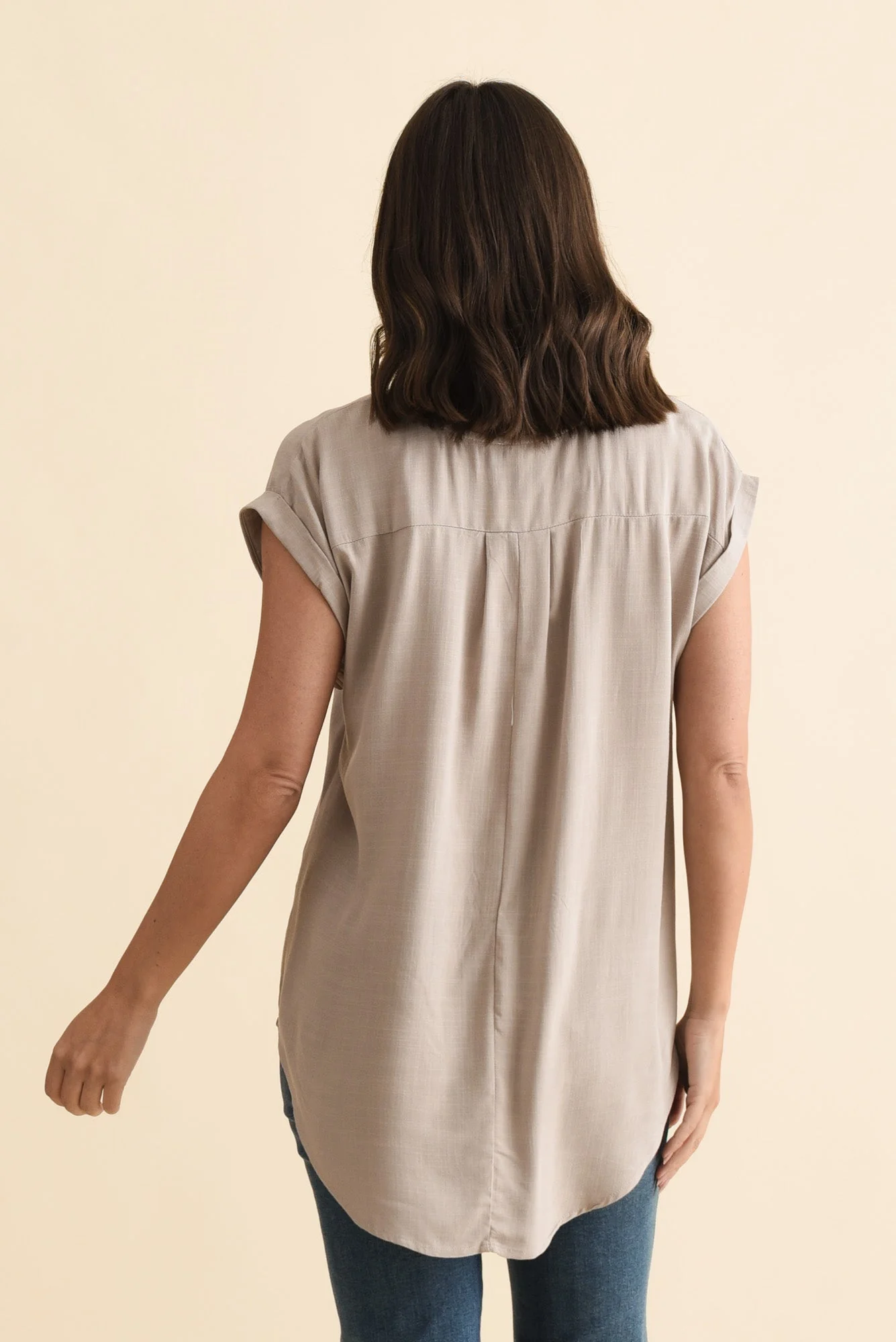 Aiden Beige Linen Blend Pocket Top - Image 4