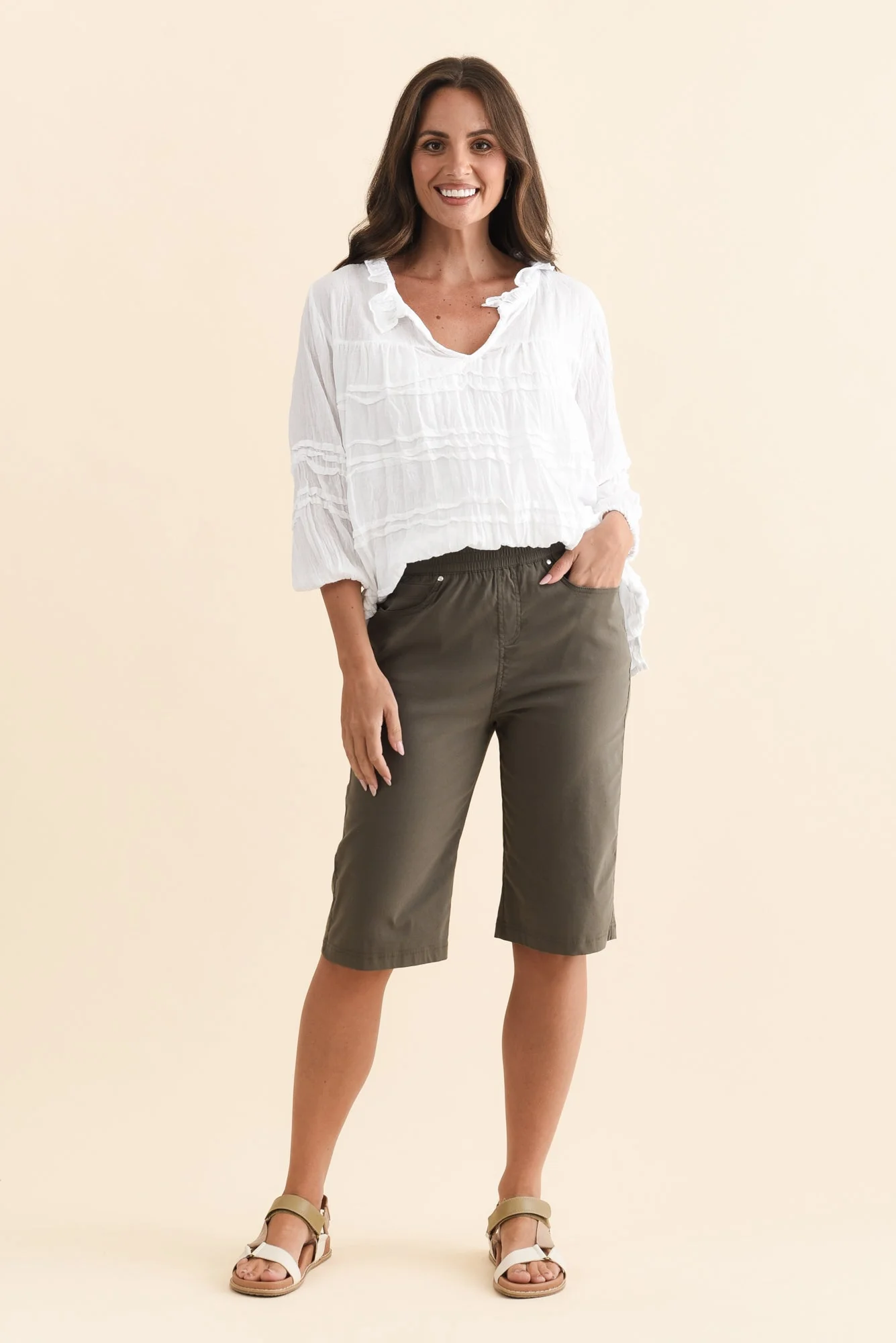 Air-Lite Olive Stretch Pocket Shorts - Image 3