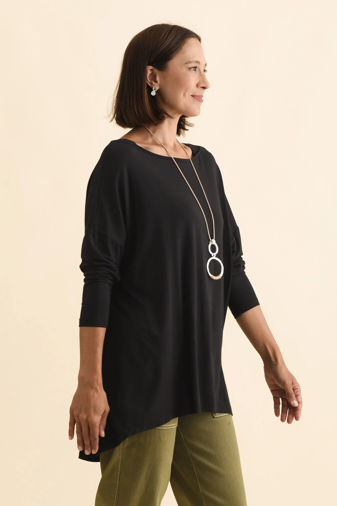 Anakin Black Hi Lo Bamboo Top - Image 4