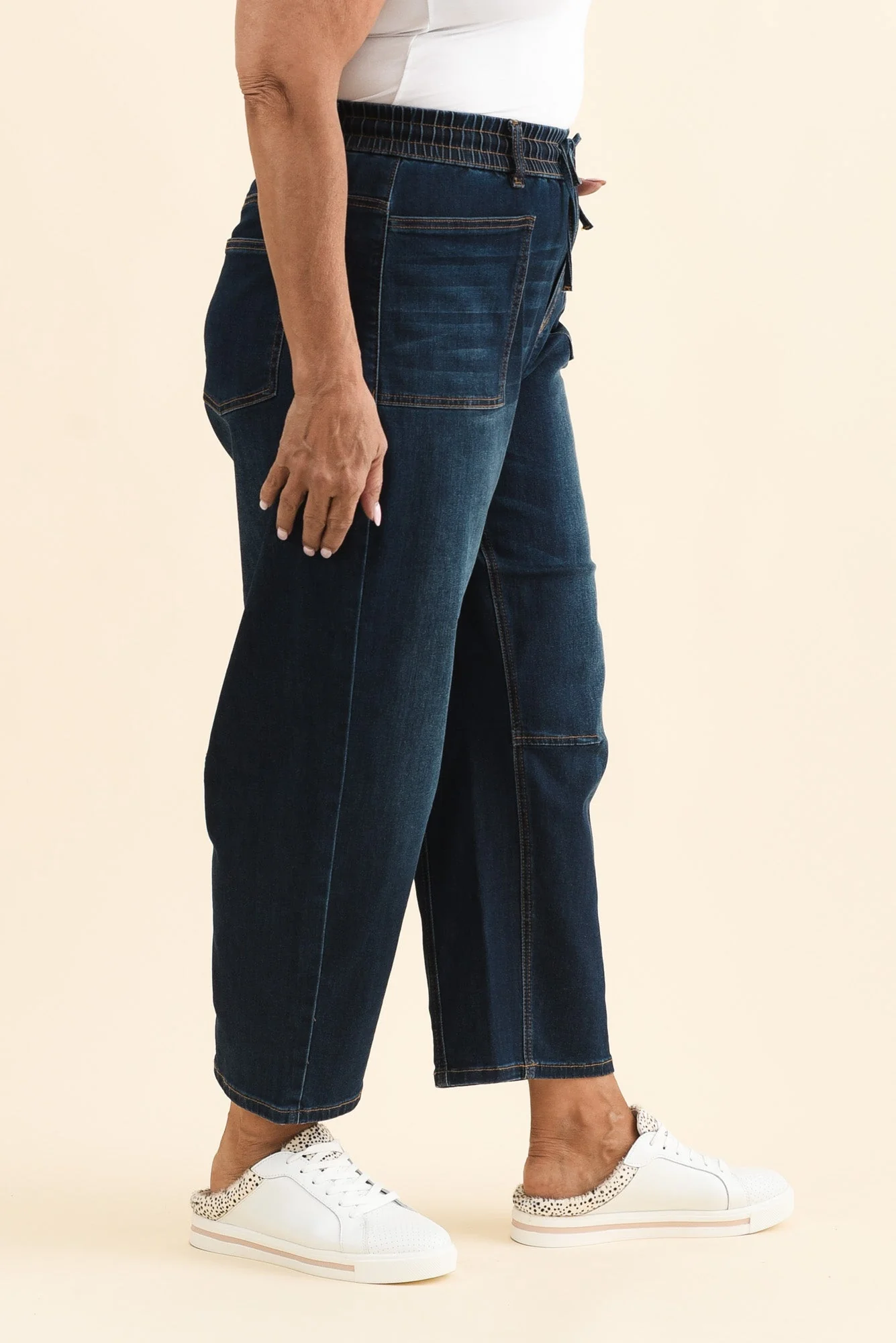 BB Barrel Dark Blue Jeans - Image 10