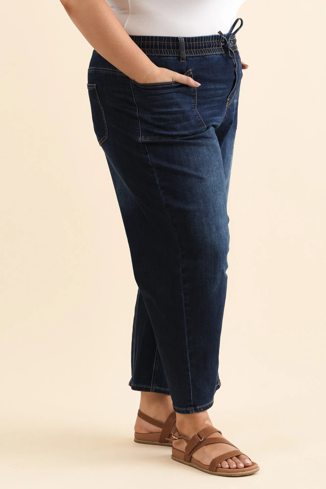 BB Barrel Dark Blue Jeans - Image 14