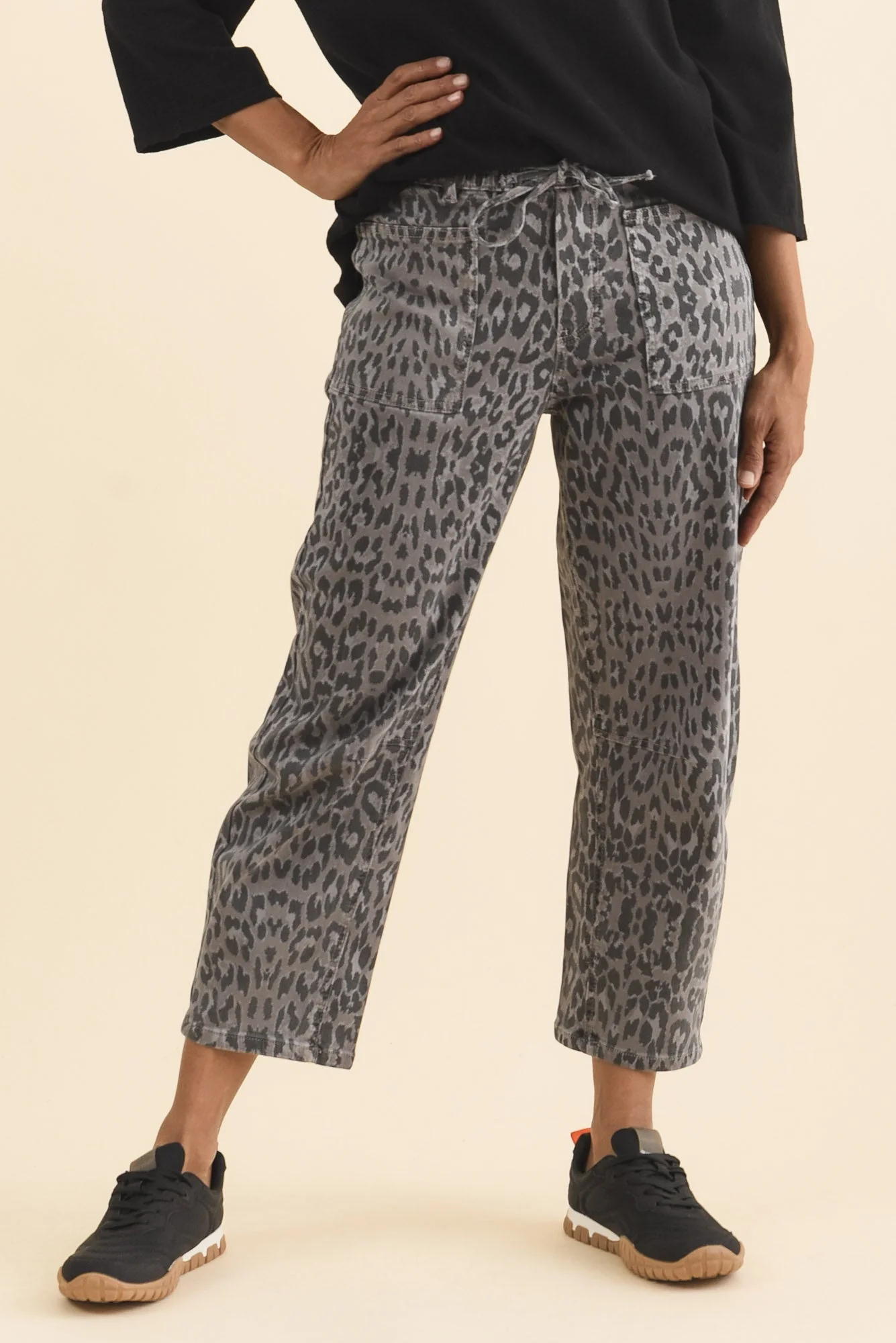 BB Barrel Grey Leopard Jeans