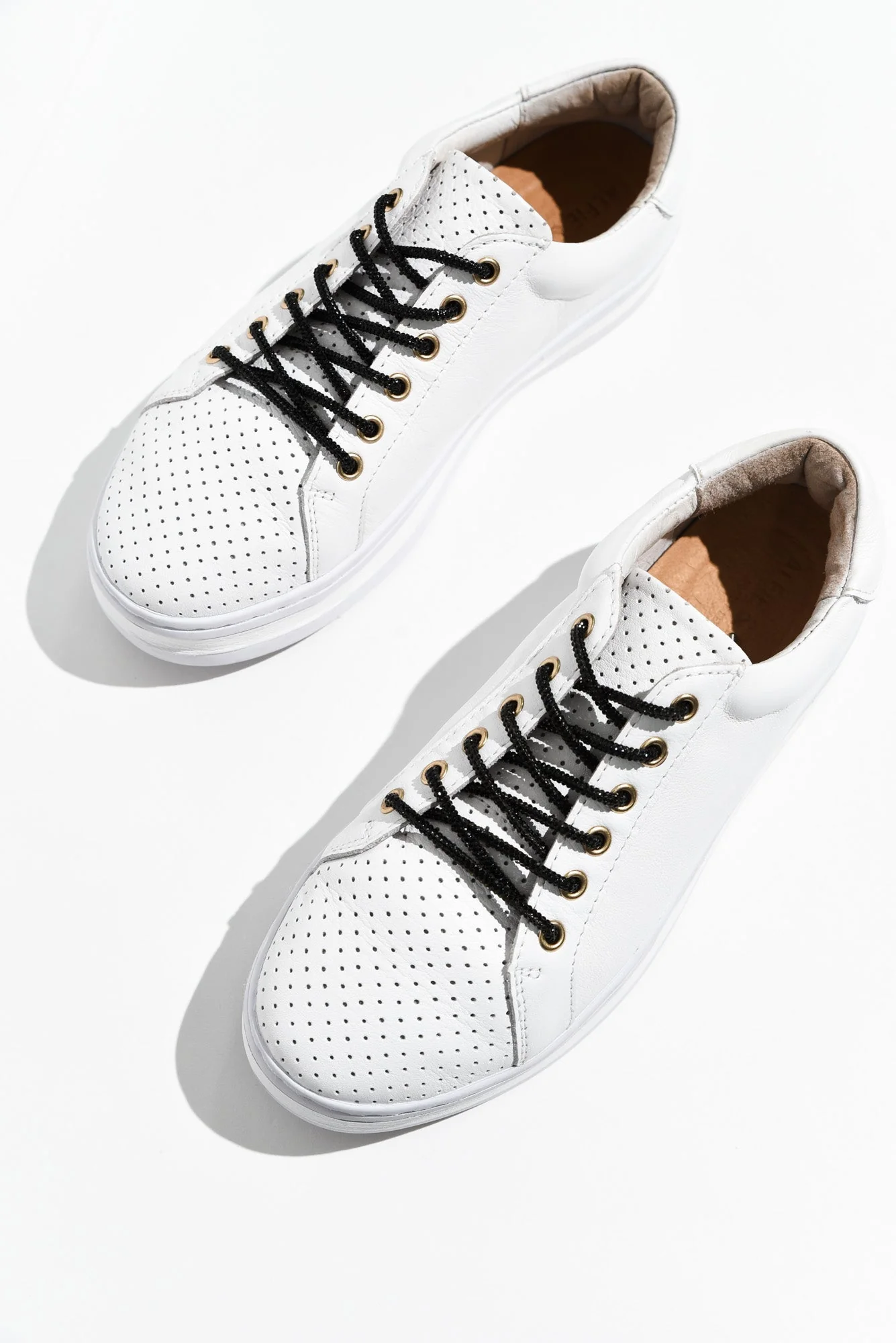 Bling Black Diamonte Shoe Laces - Image 2