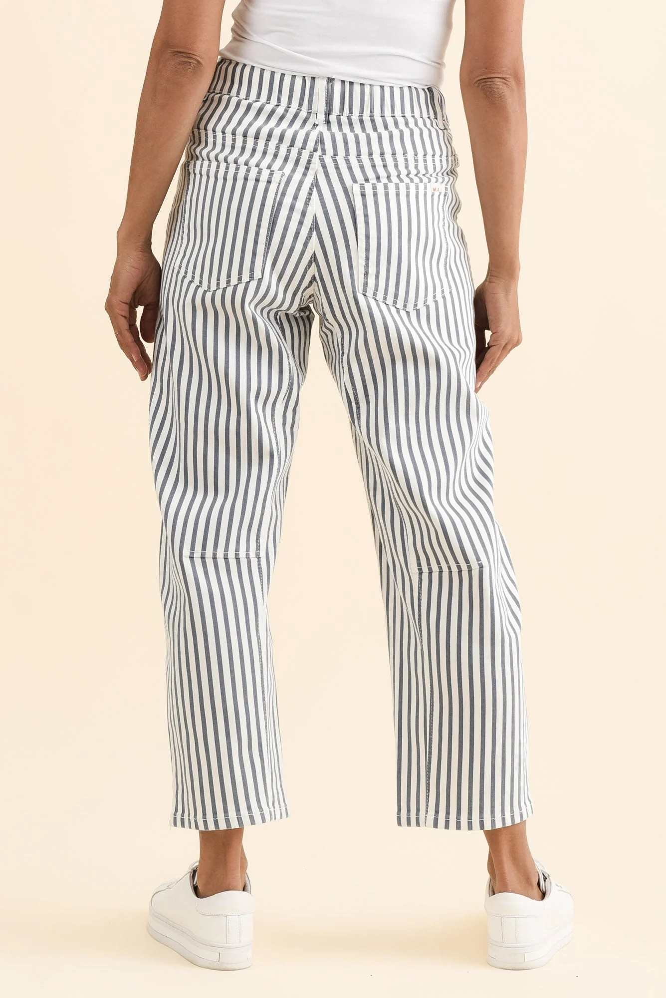 Breslin Blue Stripe Barrel Jeans - Image 5