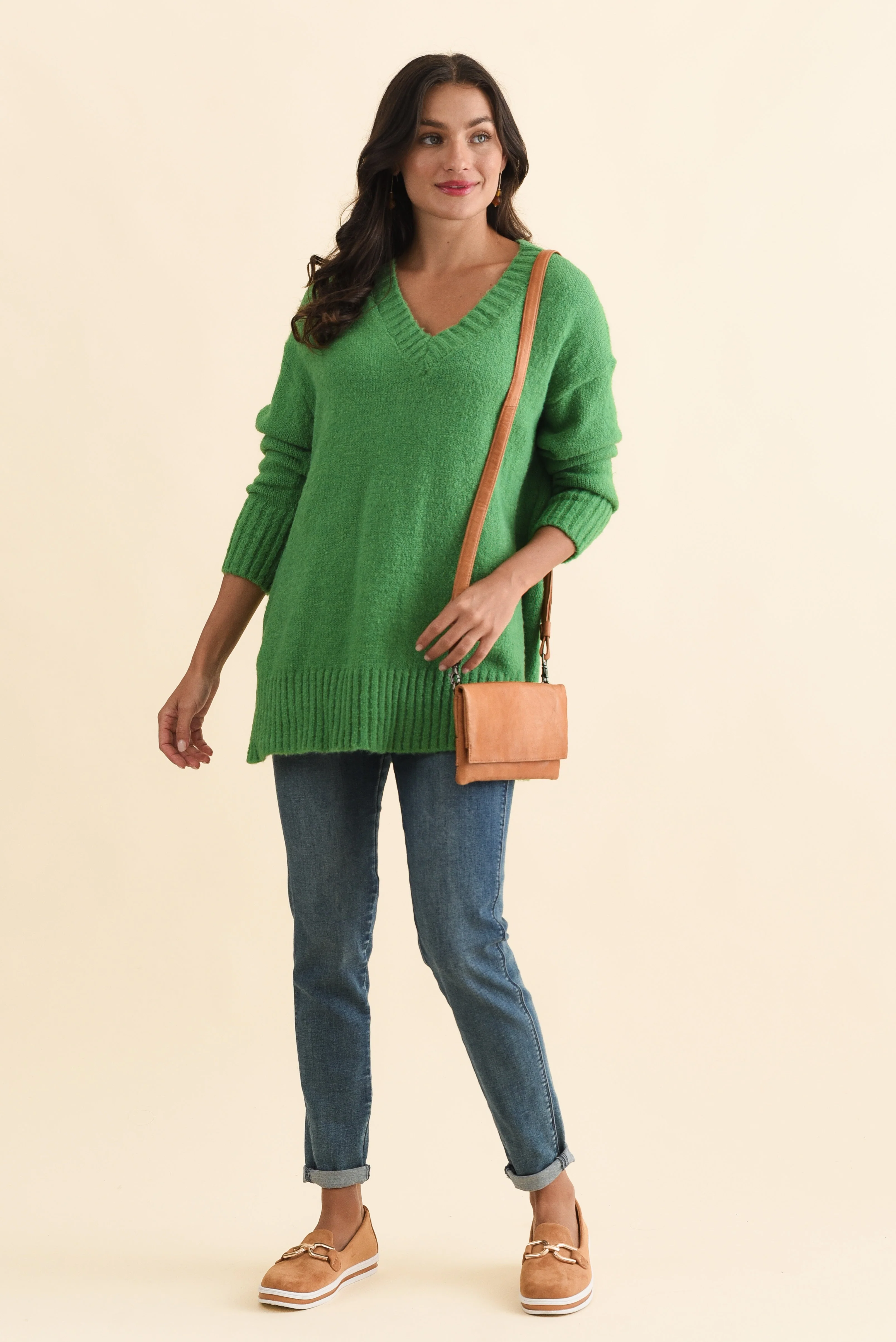Brilla Green V Neck Jumper - Image 2