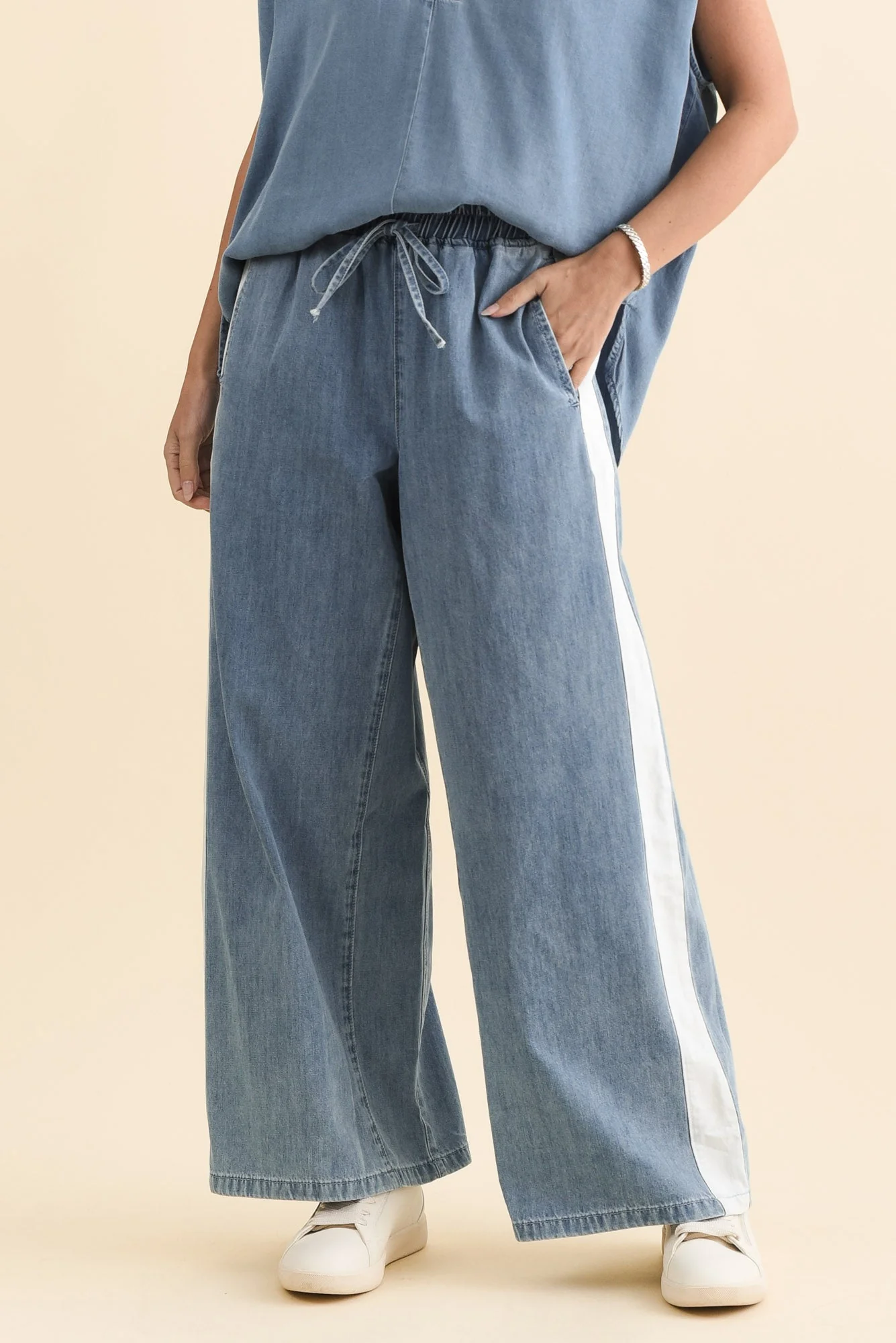 Callie Blue Contrast Denim Jogger Pants