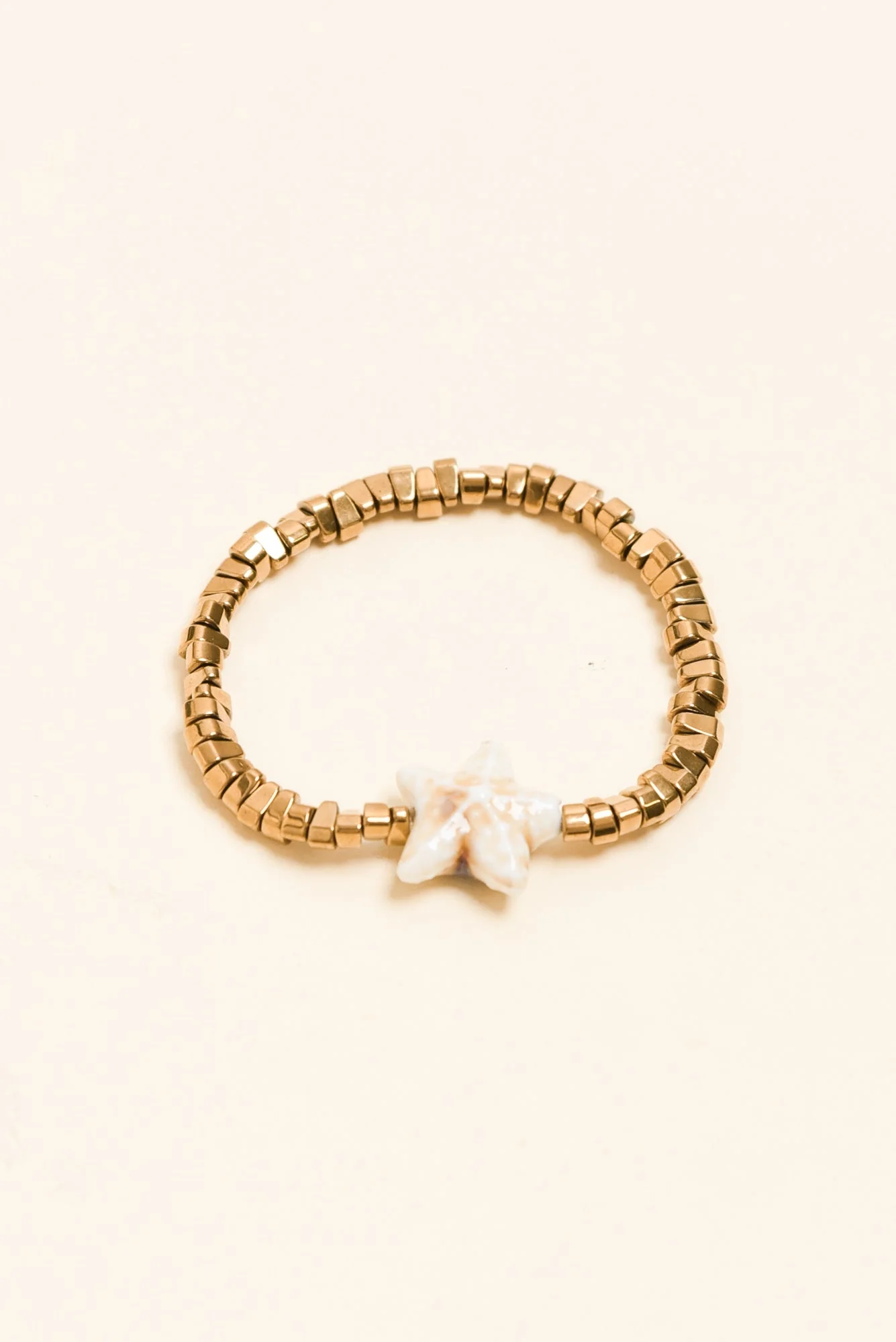 Caprina Gold Starfish Beaded Bracelet - Image 2