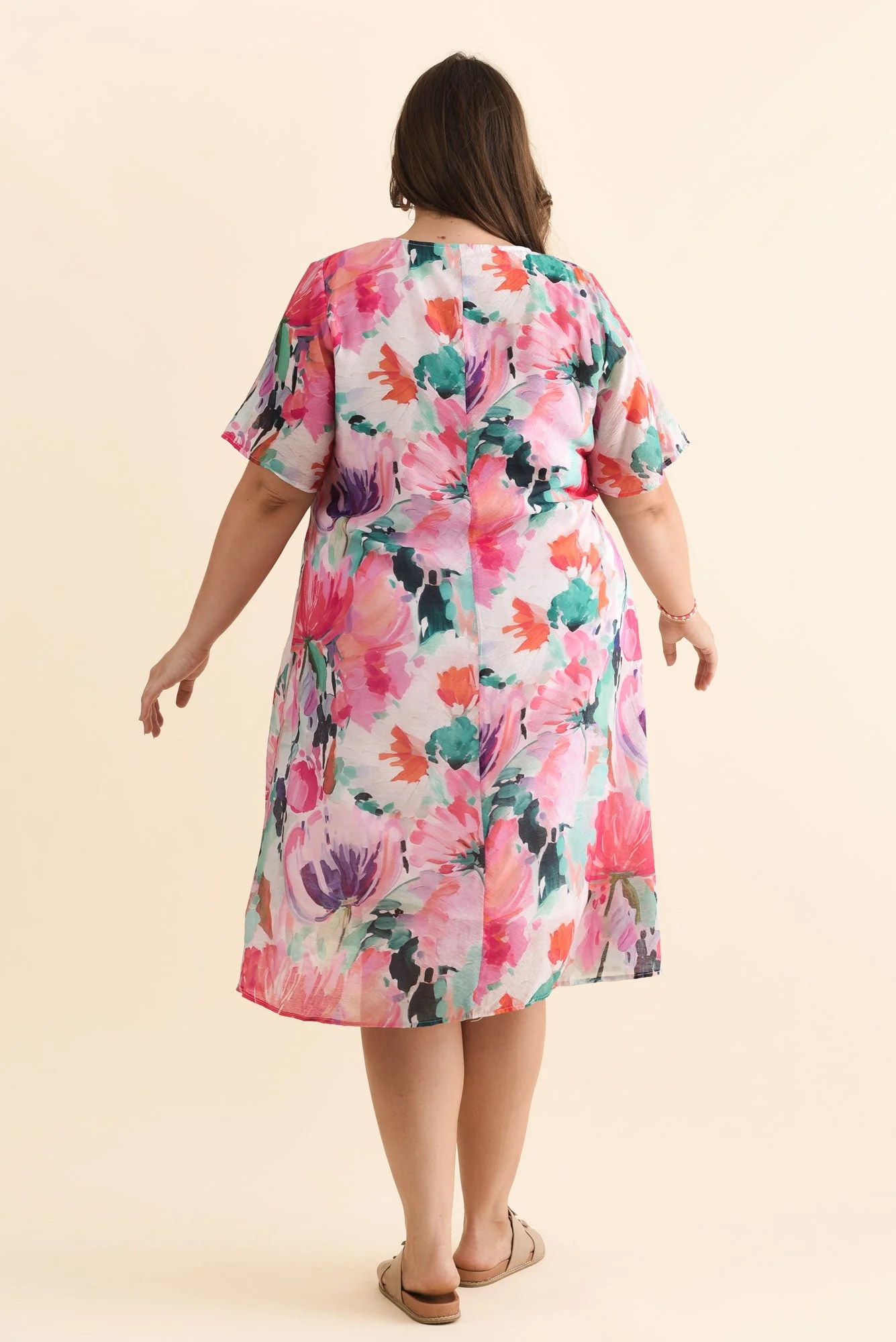 Debbie Pink Floral Pleated Dress - Image 11