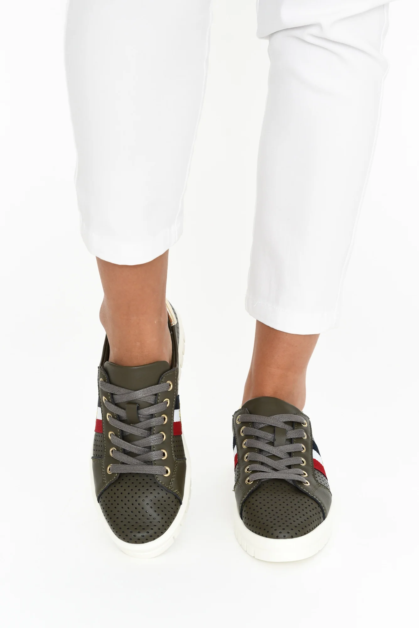 Elope Khaki Bee Leather Sneaker - Image 4