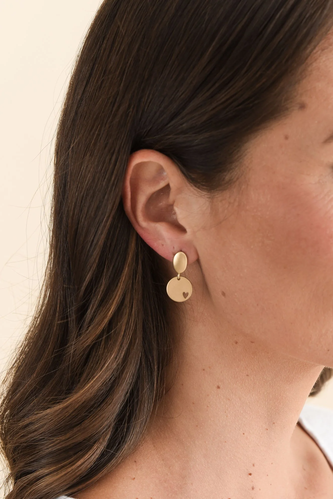 Elsa Gold Heart Disc Earrings - Image 2