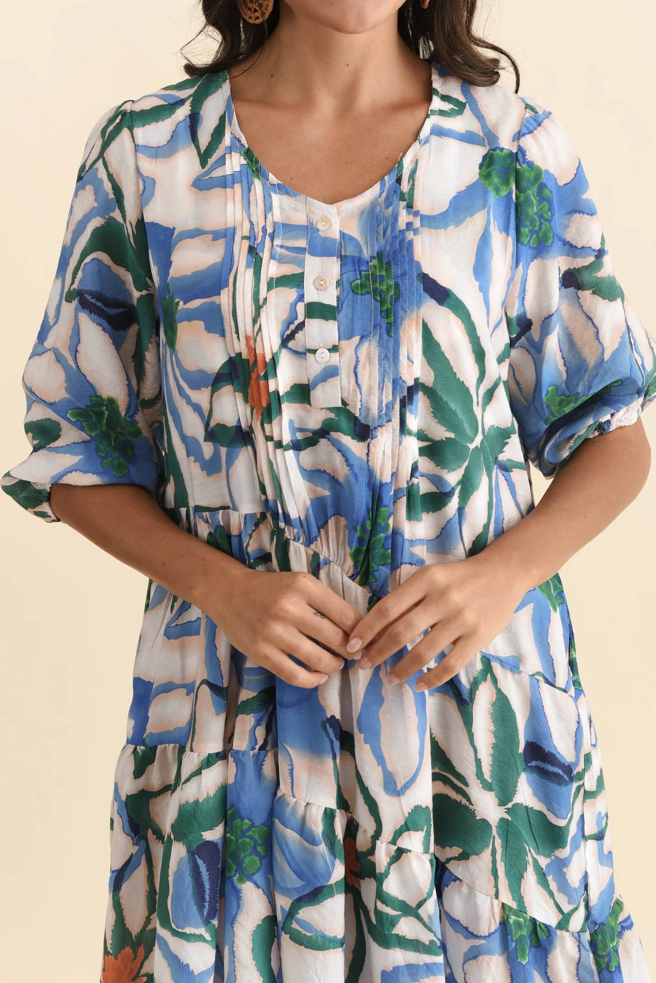 Esta Green Flower Sleeved Dress - Image 5