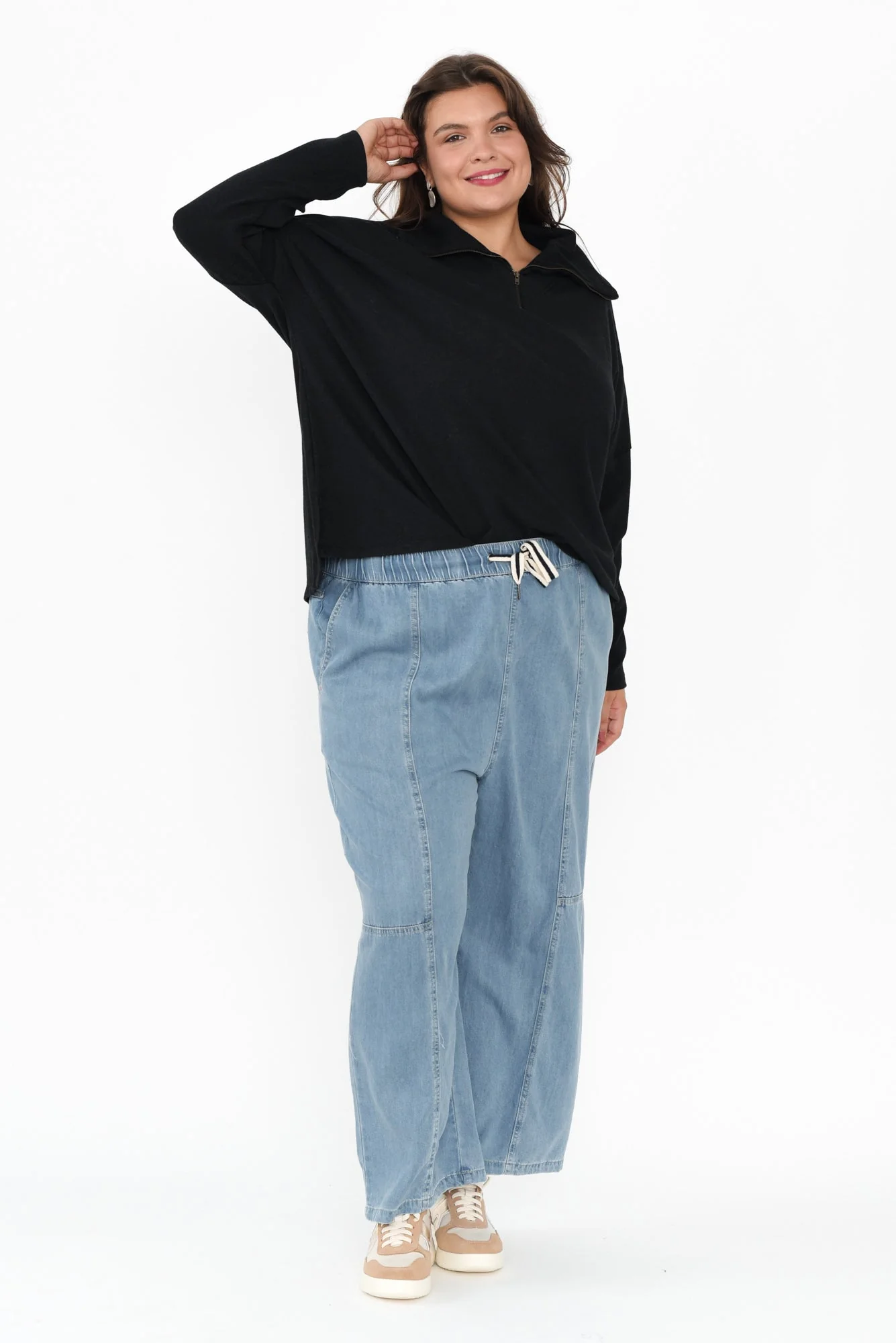 Etna Black Half Zip Sweatshirt - Image 12