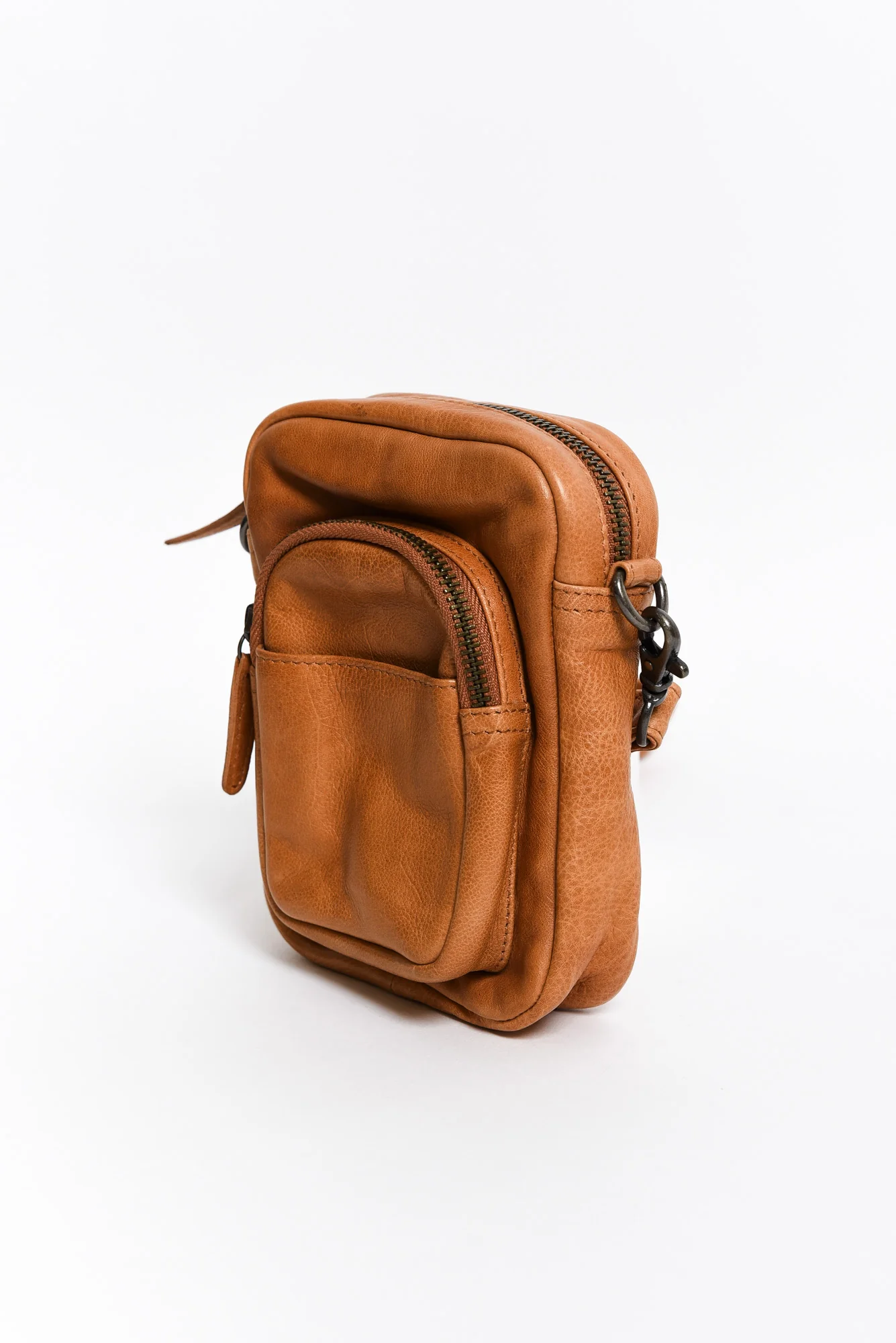 Face the Music Tan Leather Camera Bag - Image 2