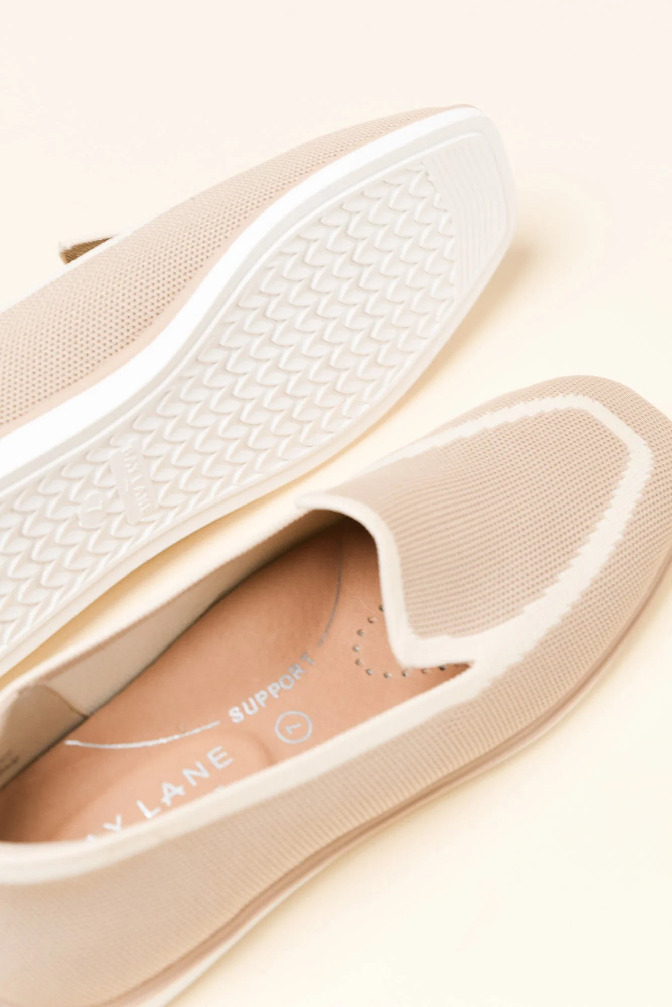 Fifi Beige Contrast Flyknit Loafer - Image 4