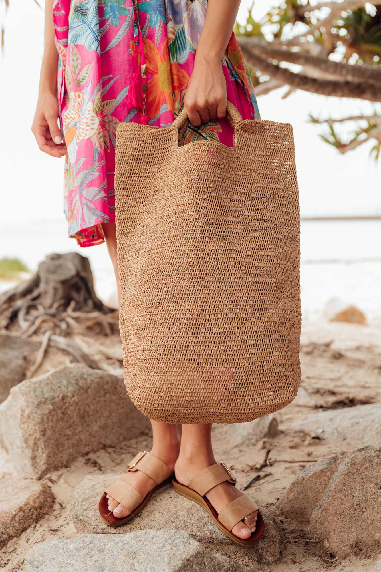 Geza Tan Raffia Tote Bag