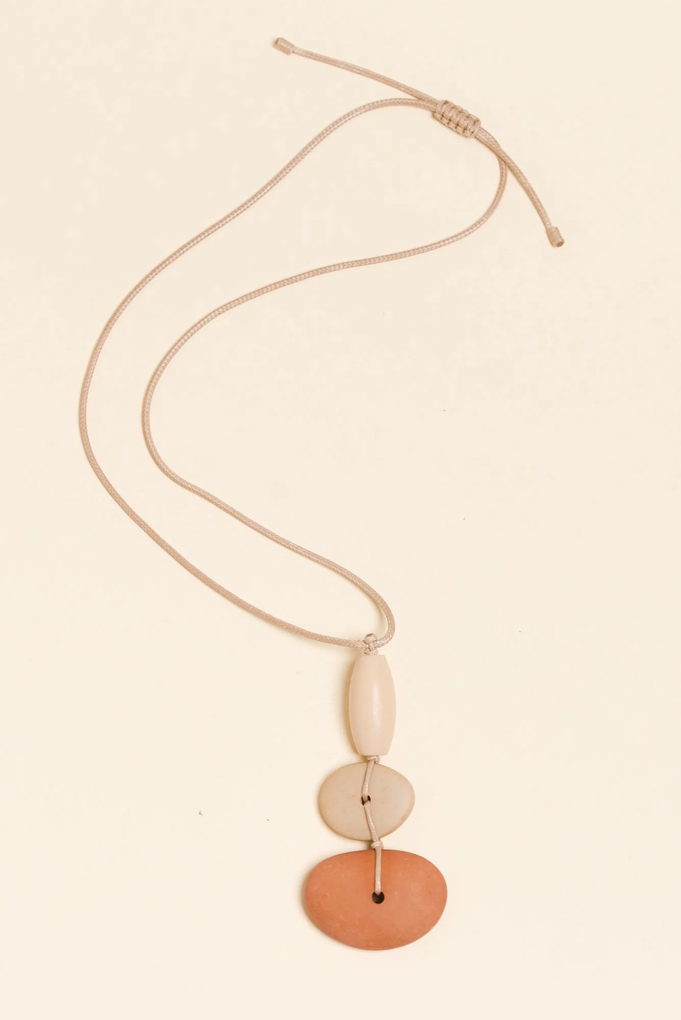 Hali Orange Stone Pendant Necklace