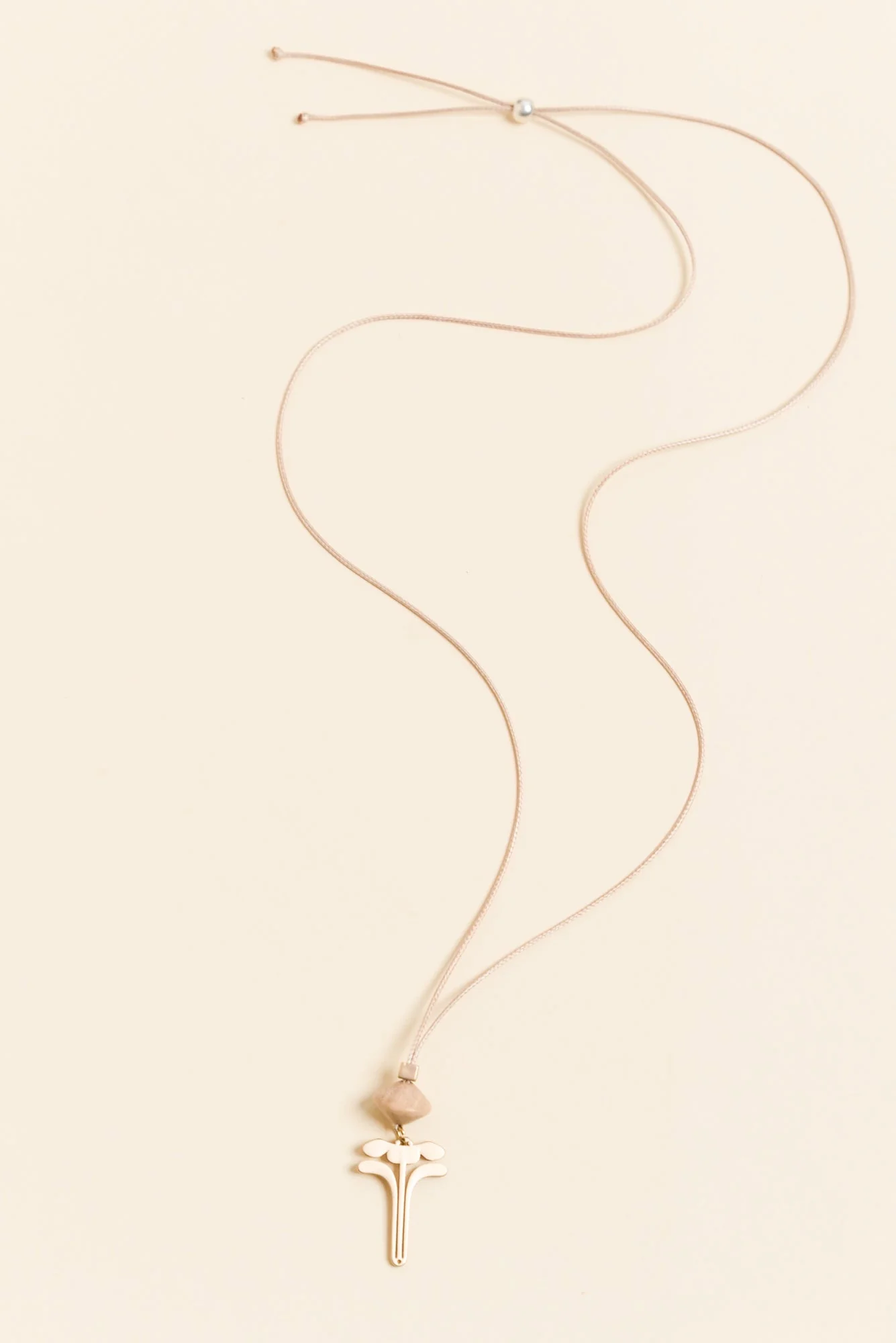 Hatia Gold Flower Pendant Necklace