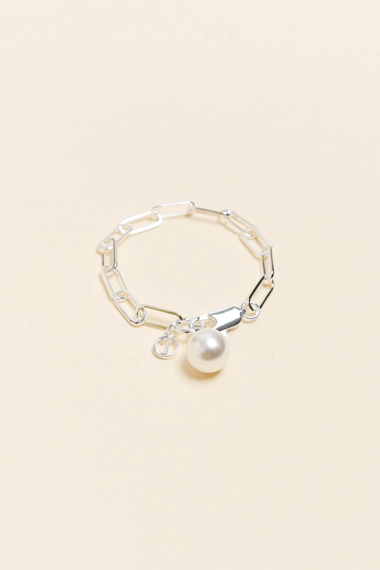 Hayley Silver Pearl Bracelet - Image 2