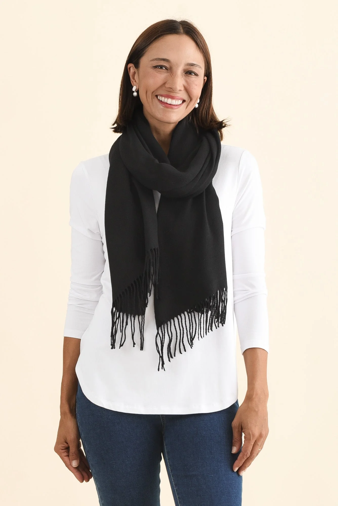 Heta Black Cotton Pashmina Scarf - Image 3