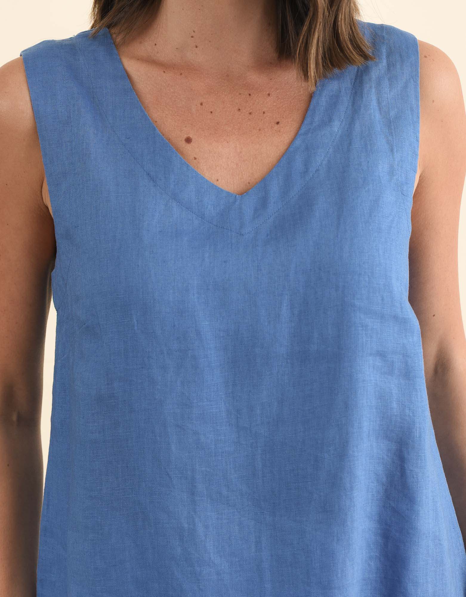Inez Blue Linen Tank - Image 5