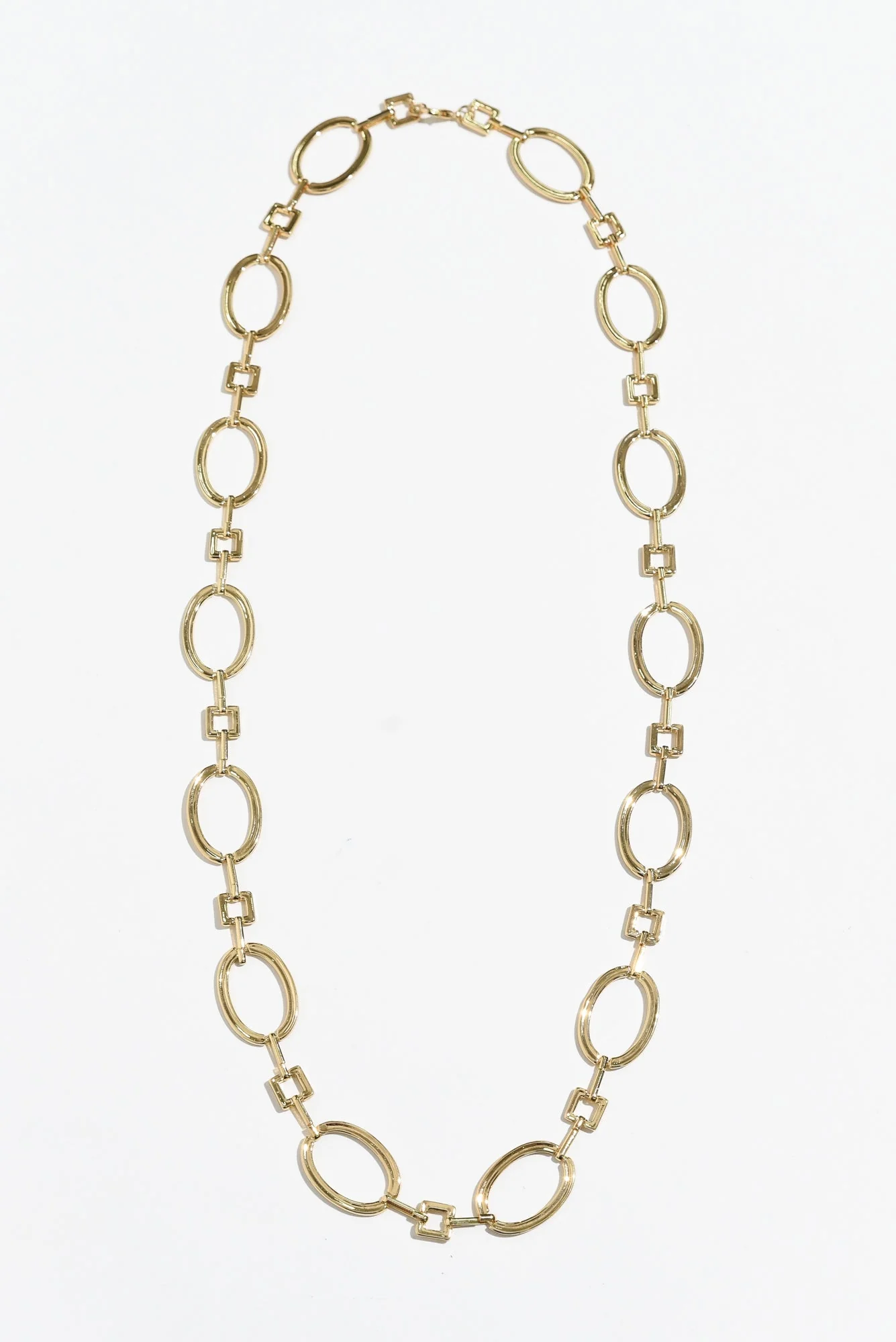 Isla Gold Oval Link Necklace