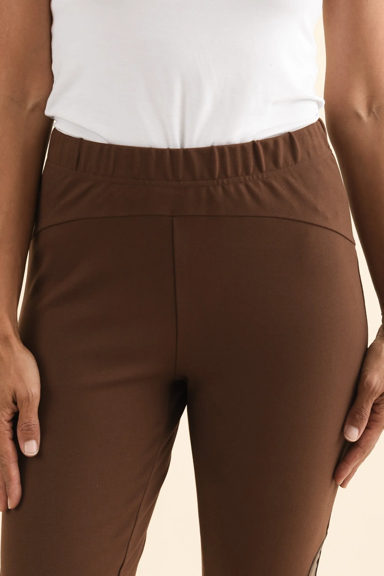 Jesse Chocolate Trim Stretch Leggings - Image 5