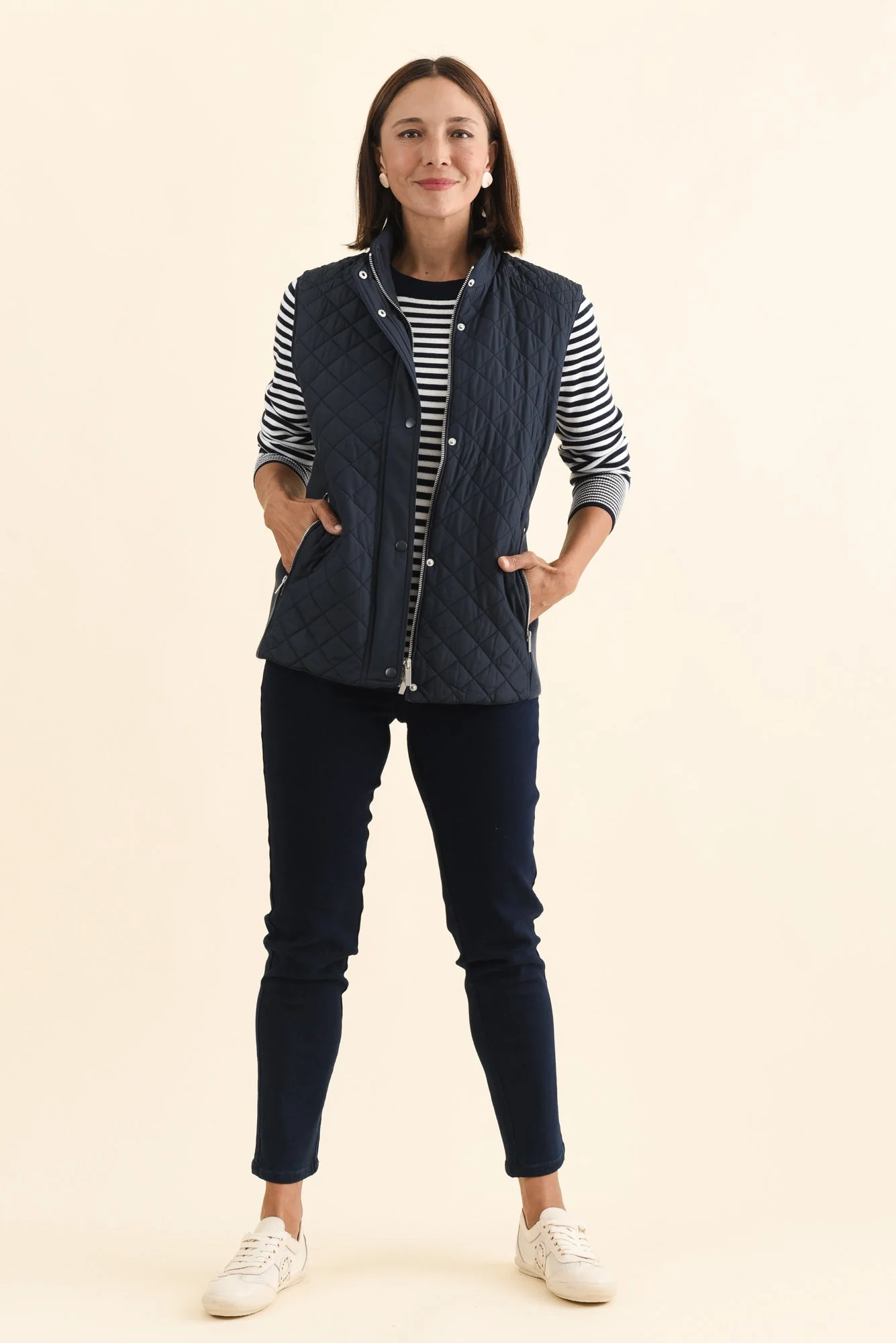 Joey Navy Puffer Vest - Image 6