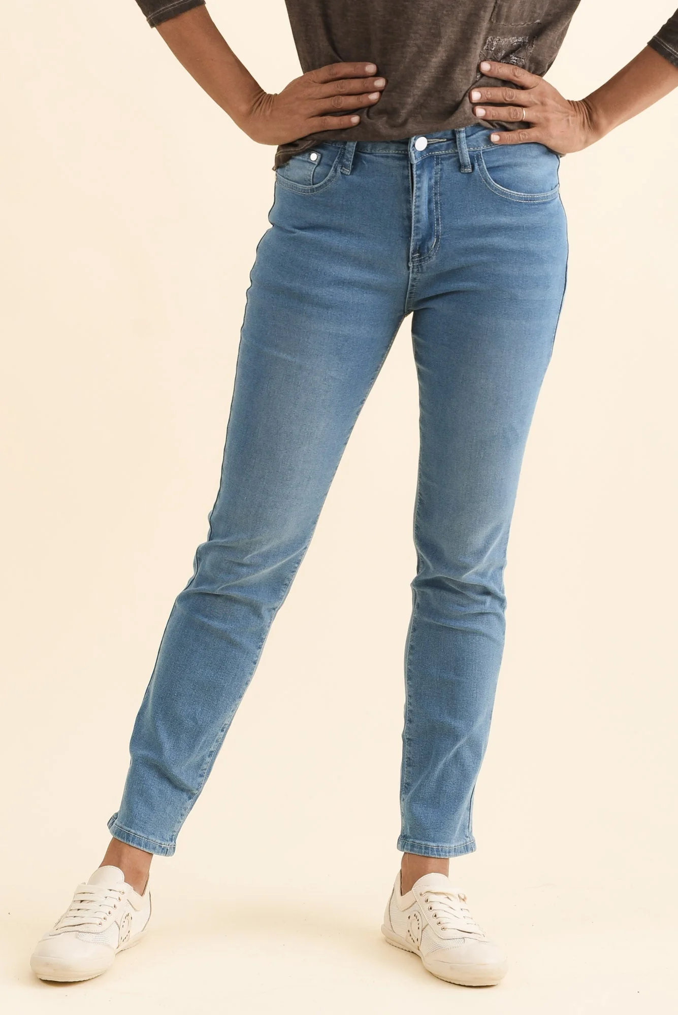 Kairi Blue Cotton Jeans