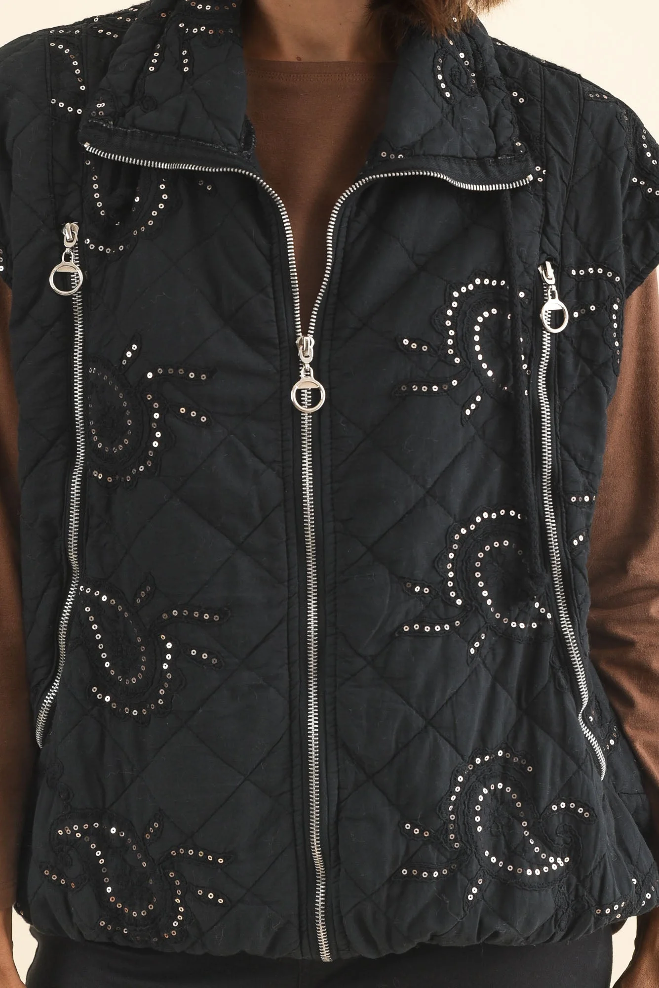 Kaylani Black Sequin Quilted Vest - Image 5