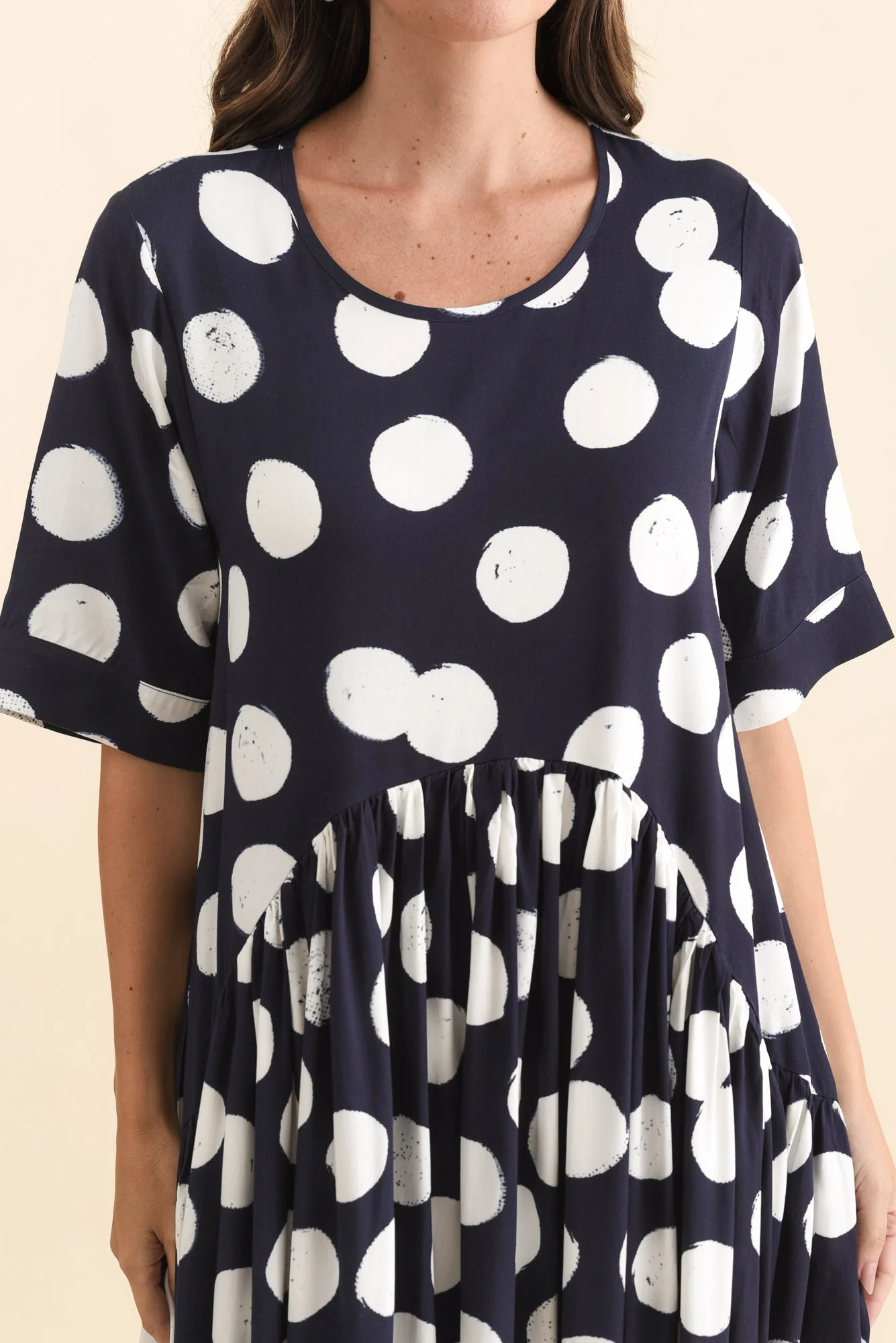 Kiana Navy Spot Peak Dress - Image 6
