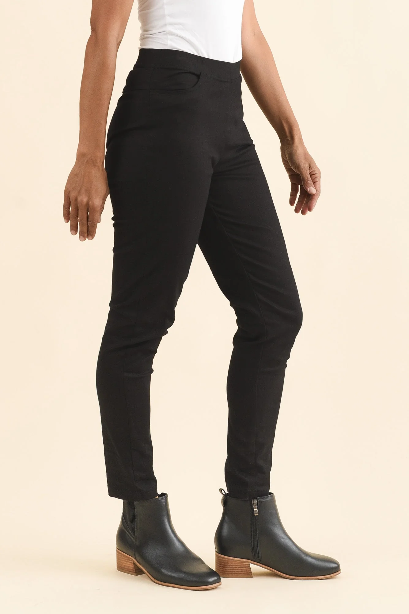 Laia Black Cotton Stretch Pants - Image 3