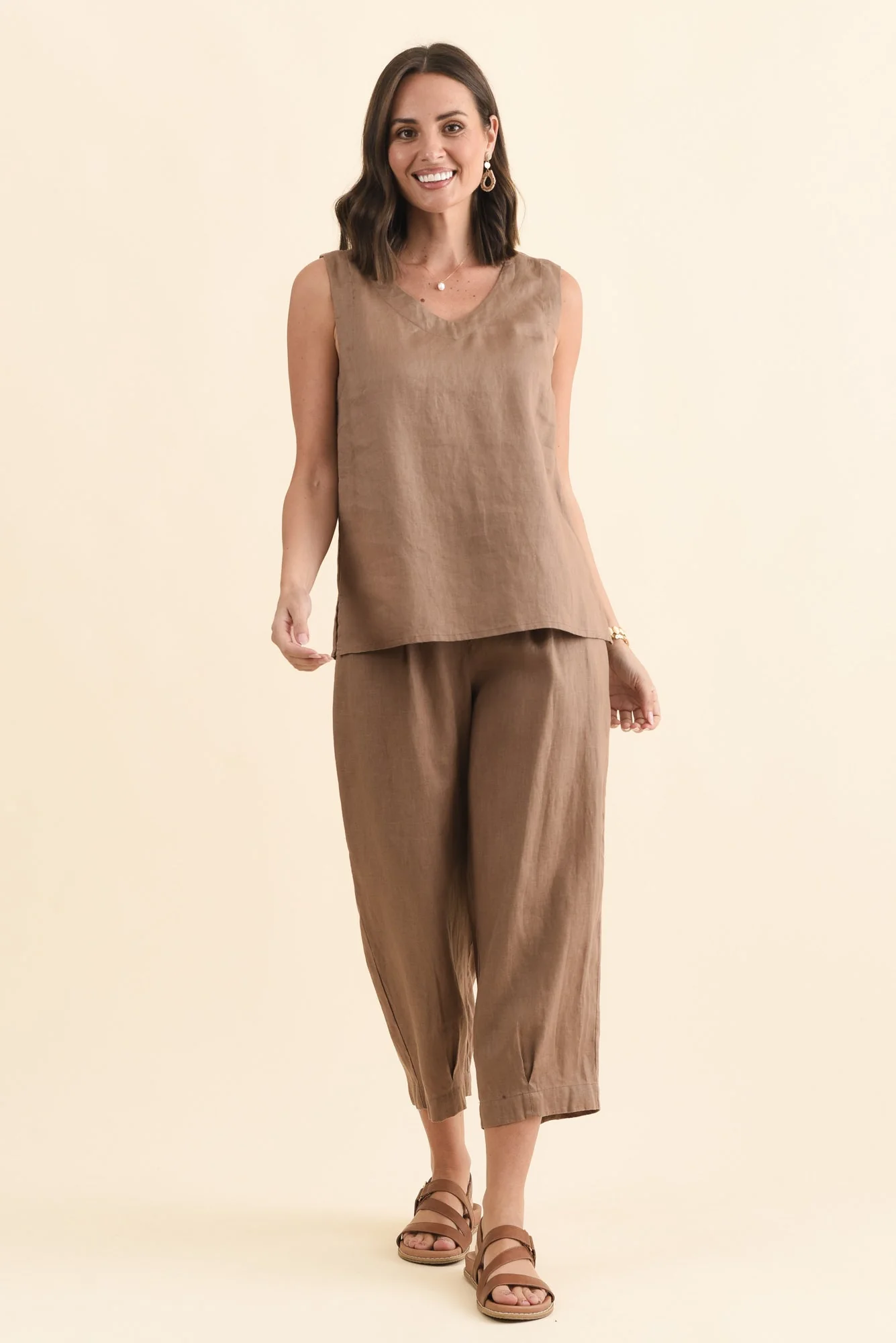Lassie Mocha Linen Barrel Pants - Image 6
