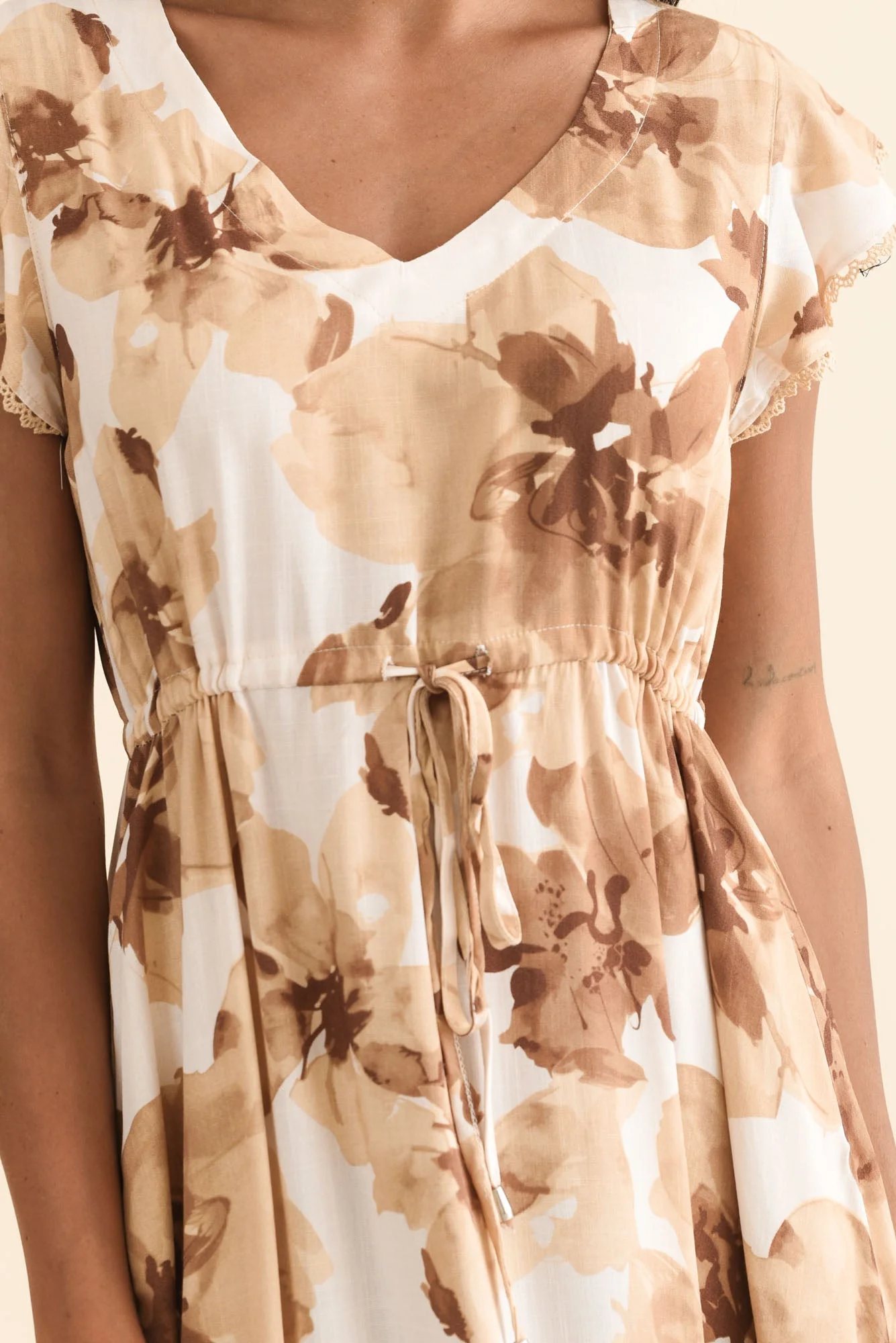 Libby Rust Flower Midi Dress - Image 6