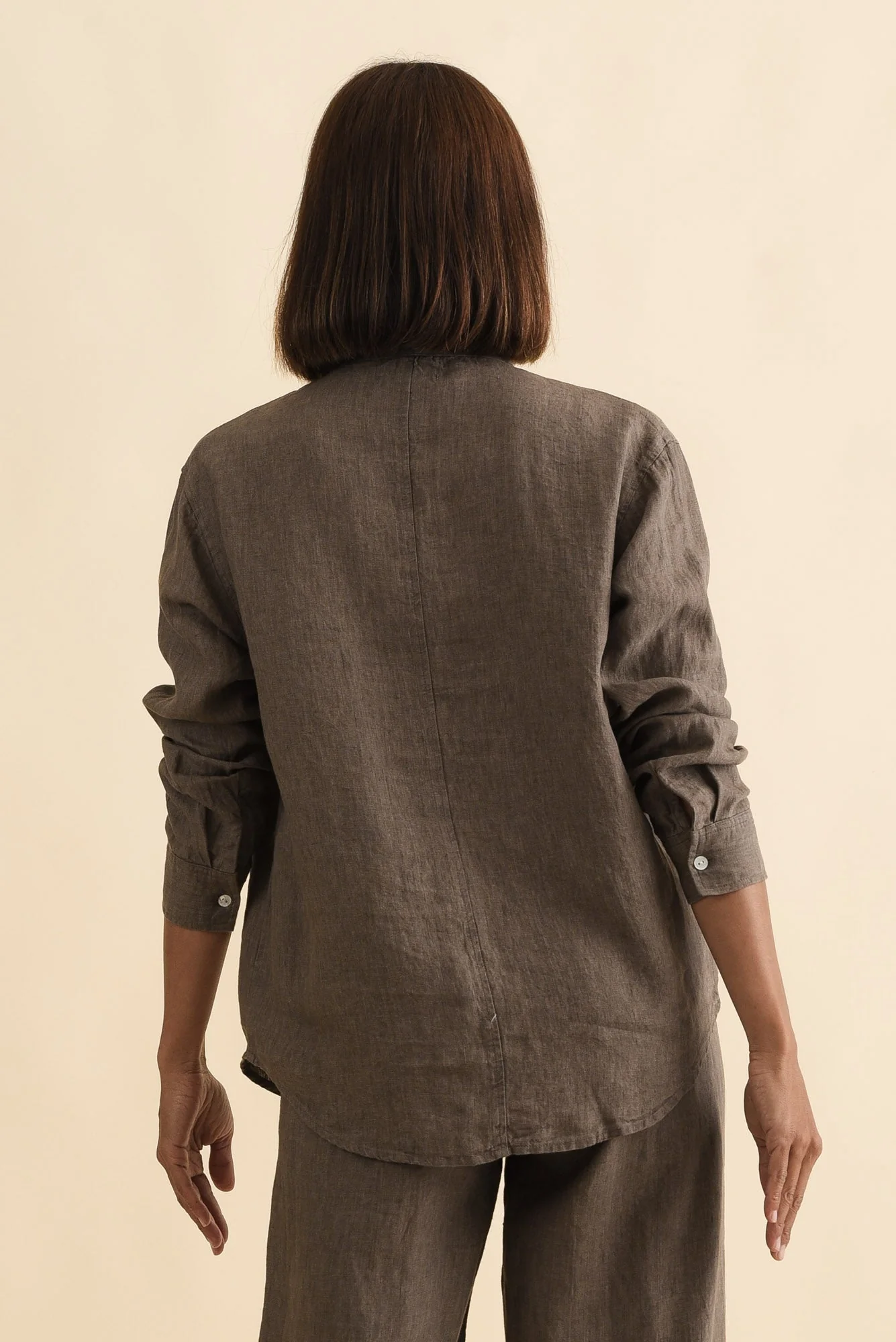 Liza Dark Taupe Linen Shirt - Image 4