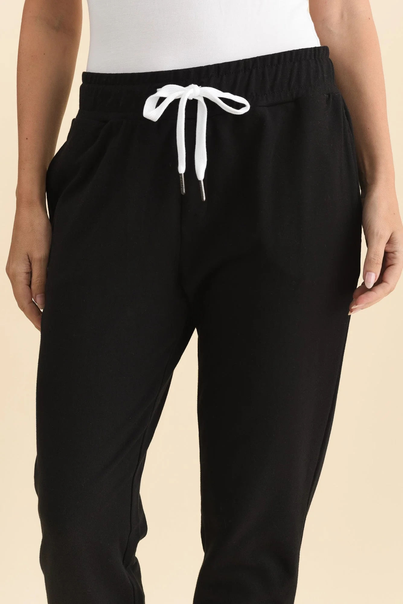 Lobby Black Cotton Relaxed Sweatpants - Image 6