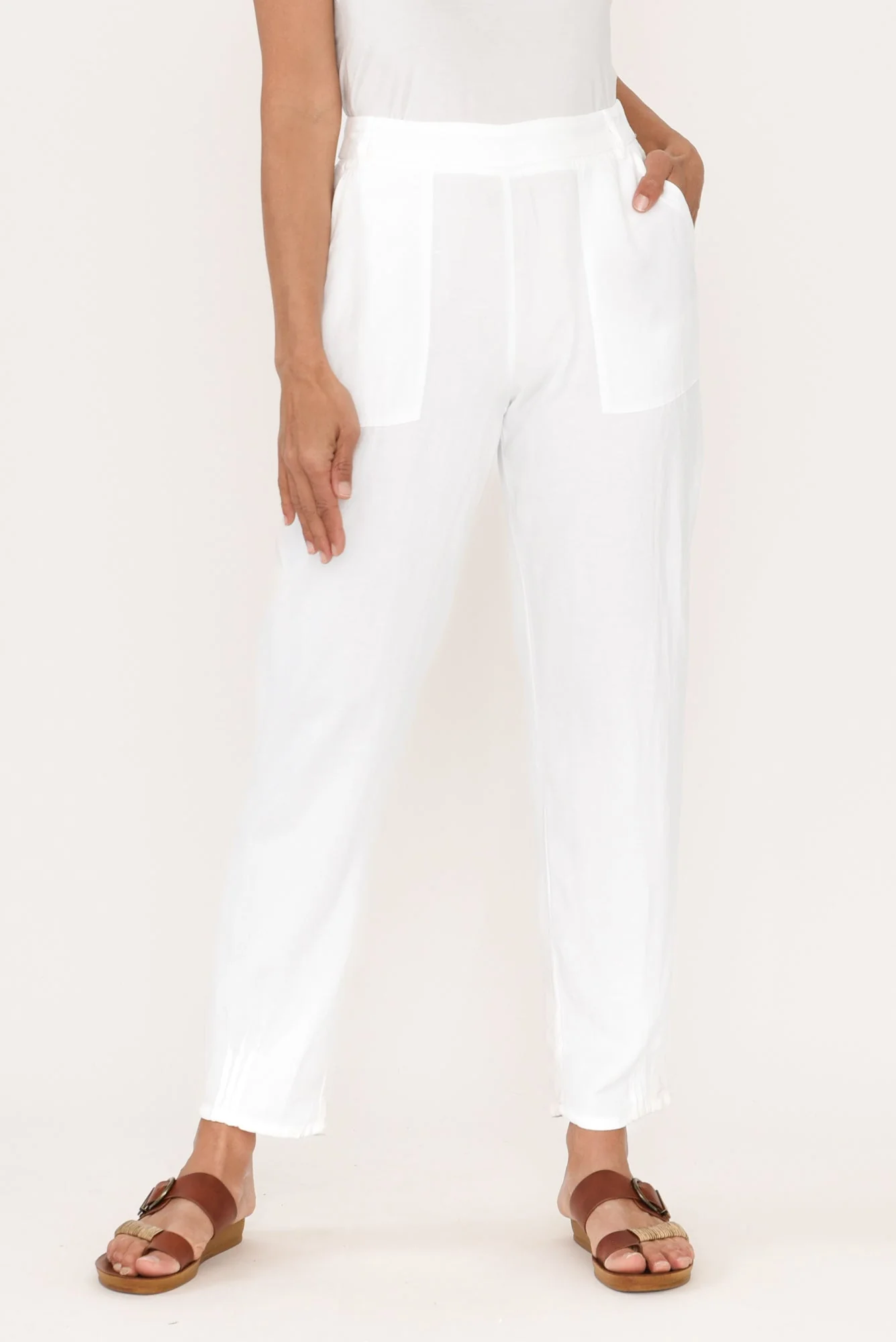Manon White Cropped Pants