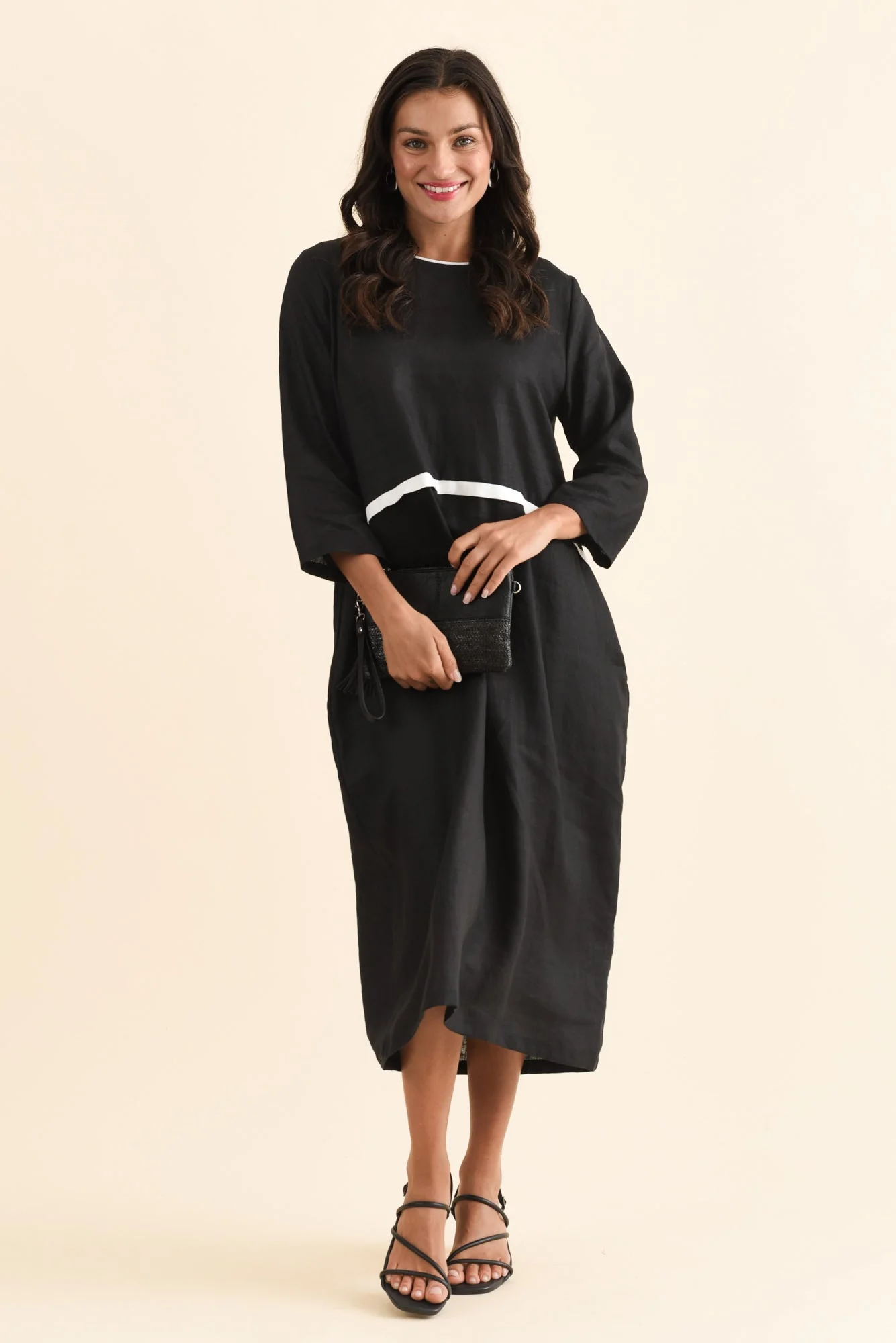 Mariam Black Contrast Linen Dress - Image 2