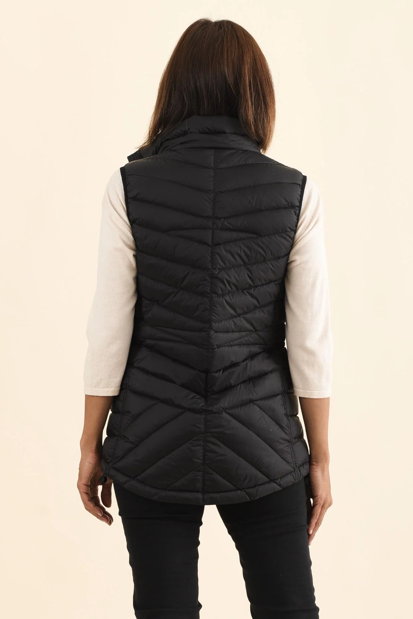 Maryclaire Black Down Puffer Vest - Image 5