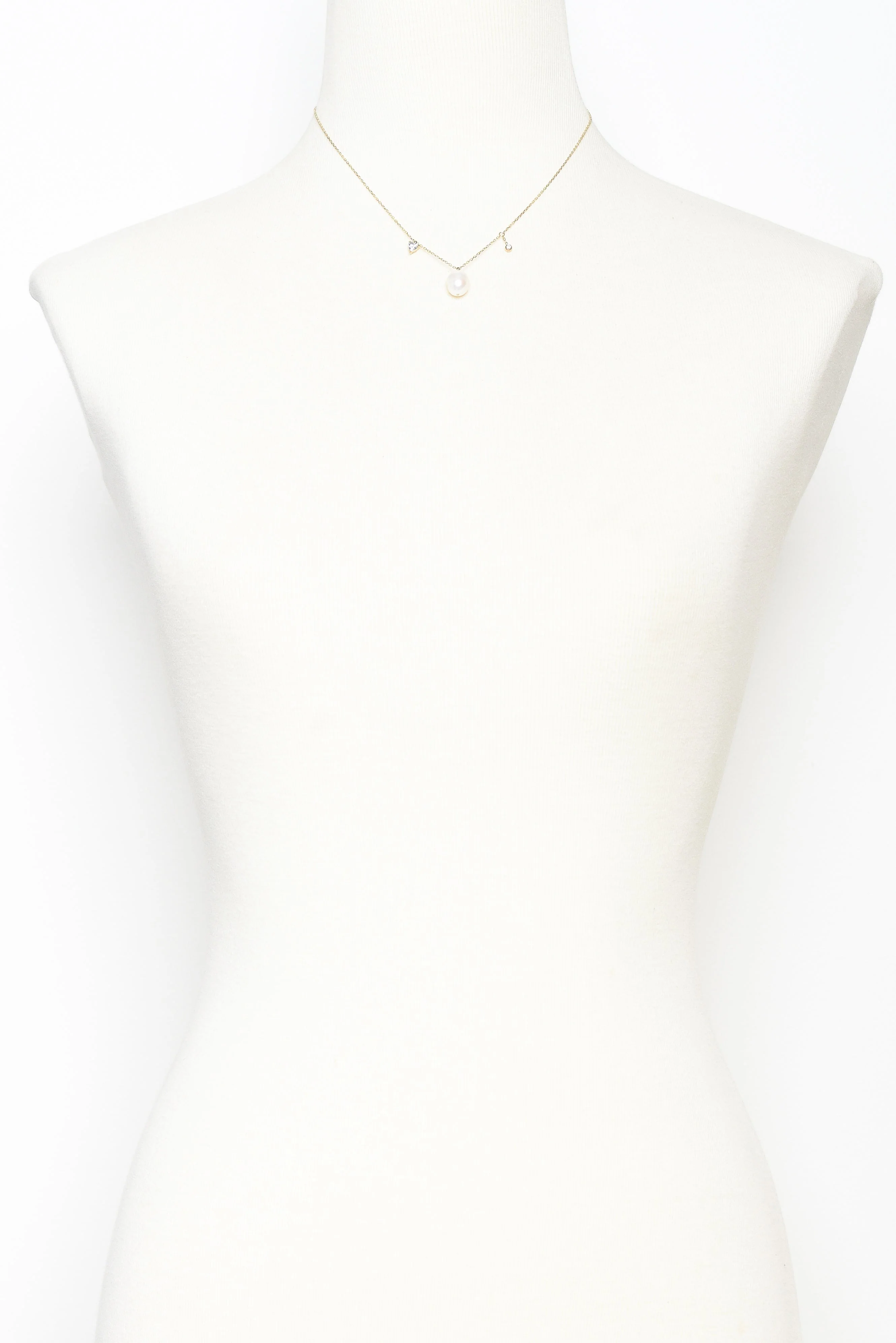 Pamela Gold Plated Pearl Necklace - Image 2