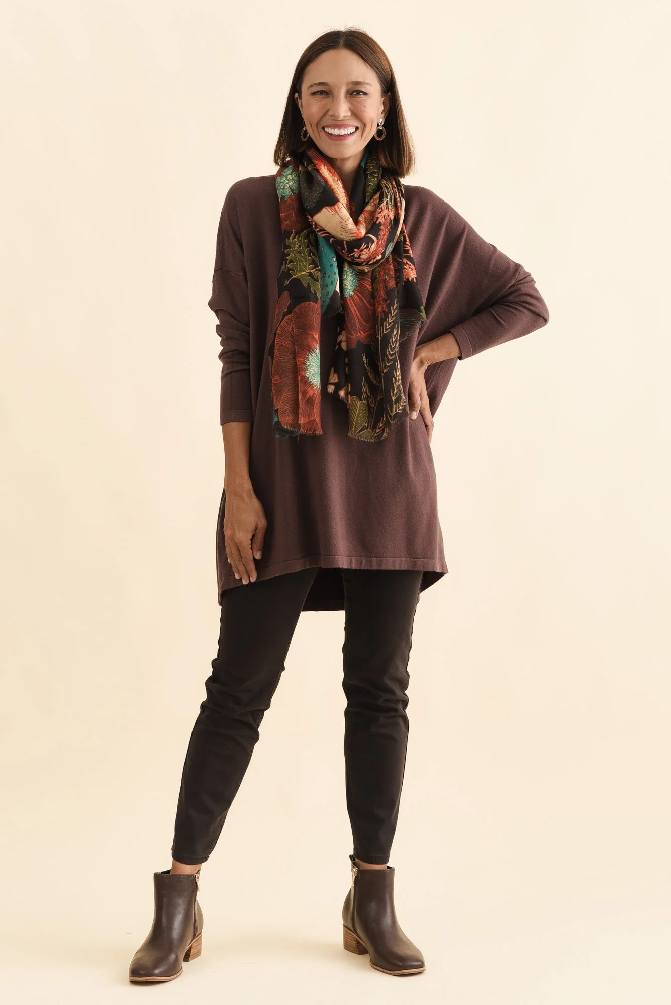 Piper Brown V Neck Knit Jumper - Image 2