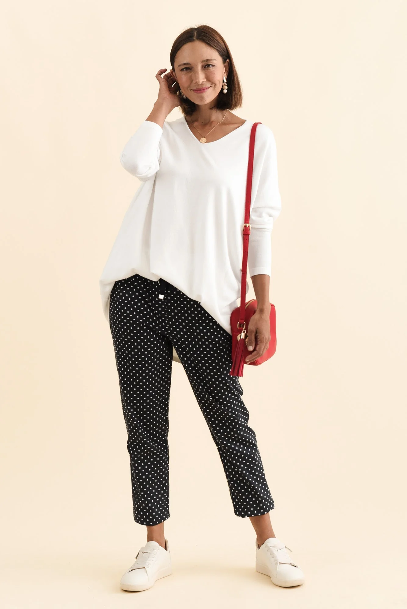 Piper White V Neck Knit Jumper - Image 3