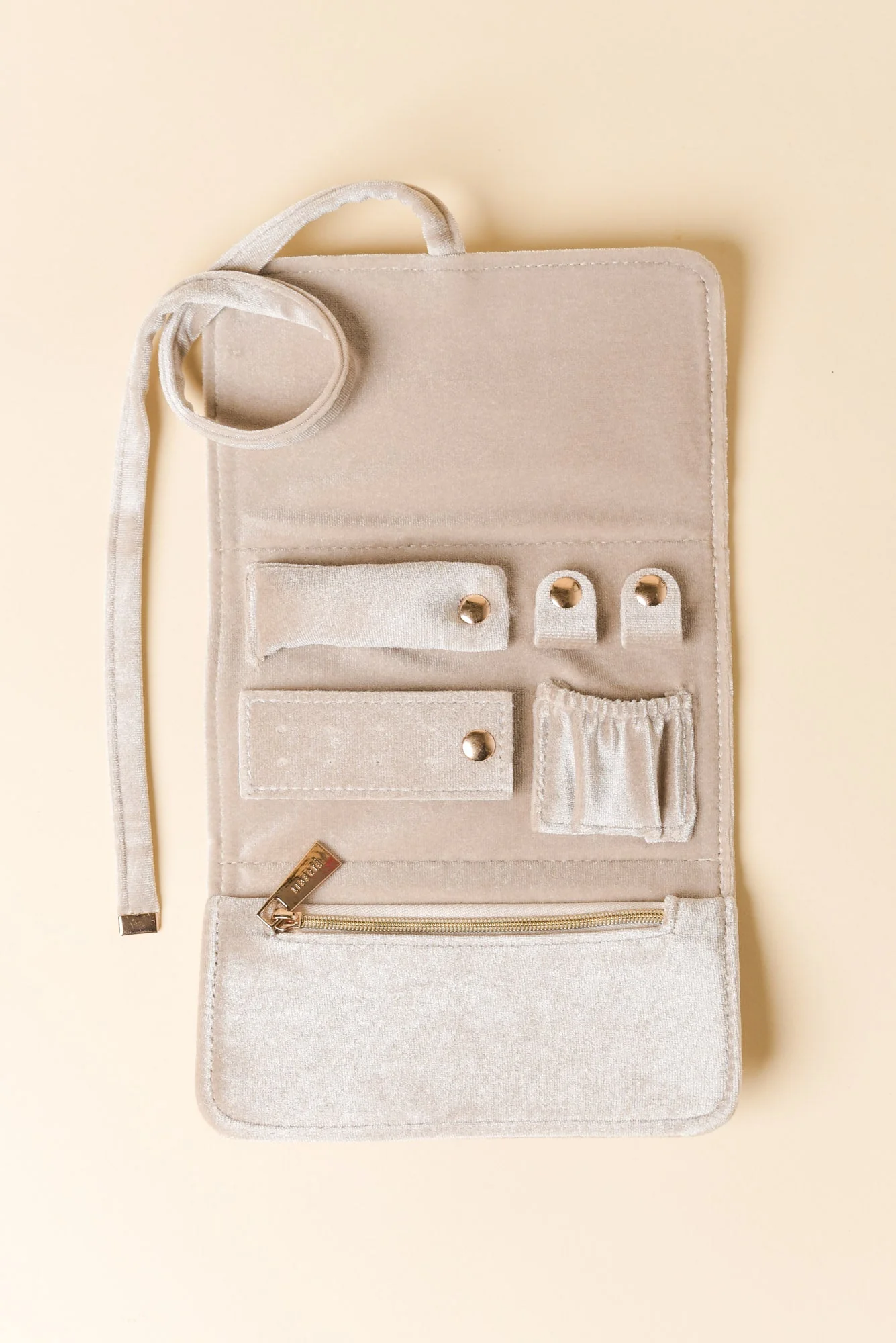 Pisa Beige Velvet Jewellery Wallet - Image 2
