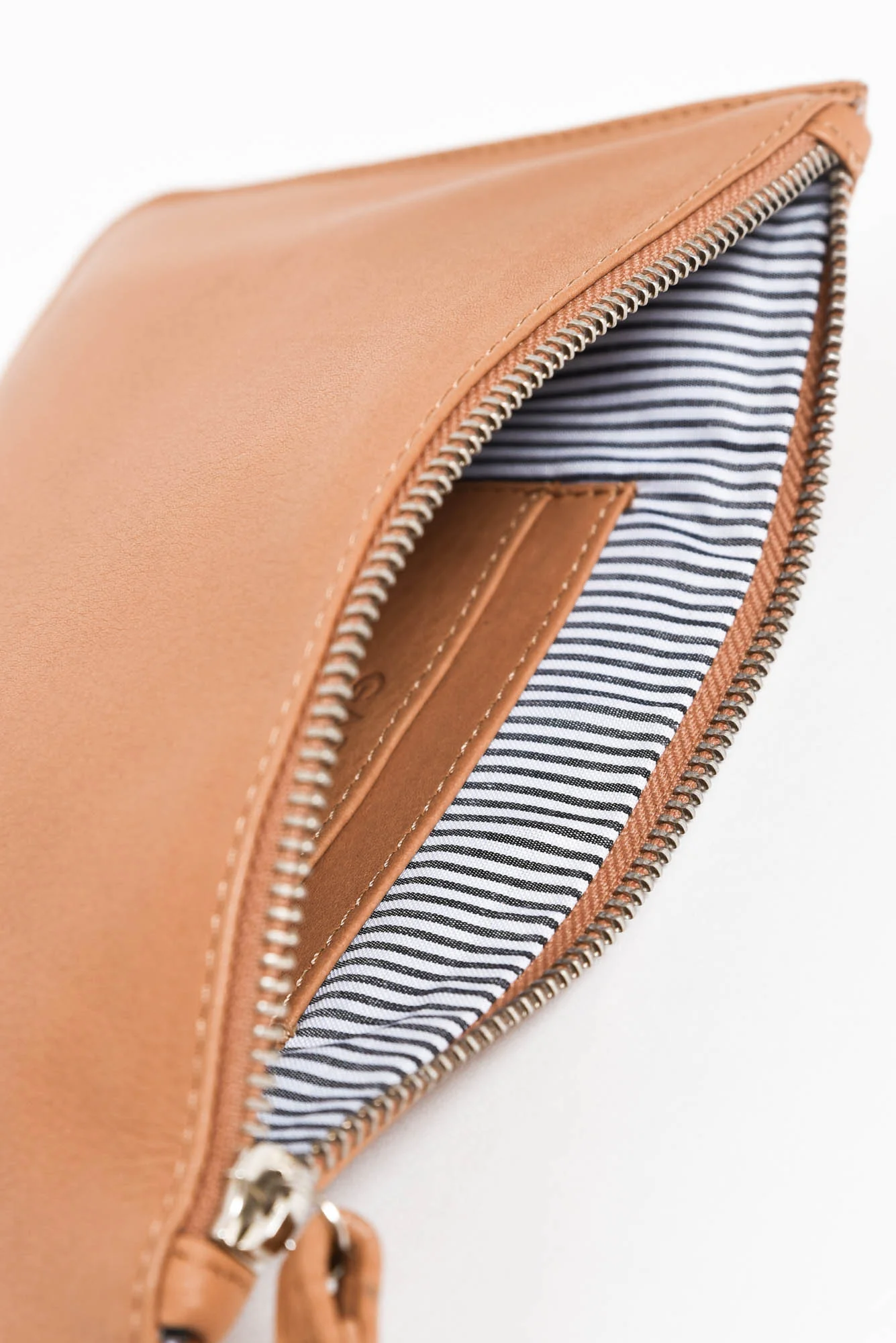 Queens Camel Leather Clutch - Image 3