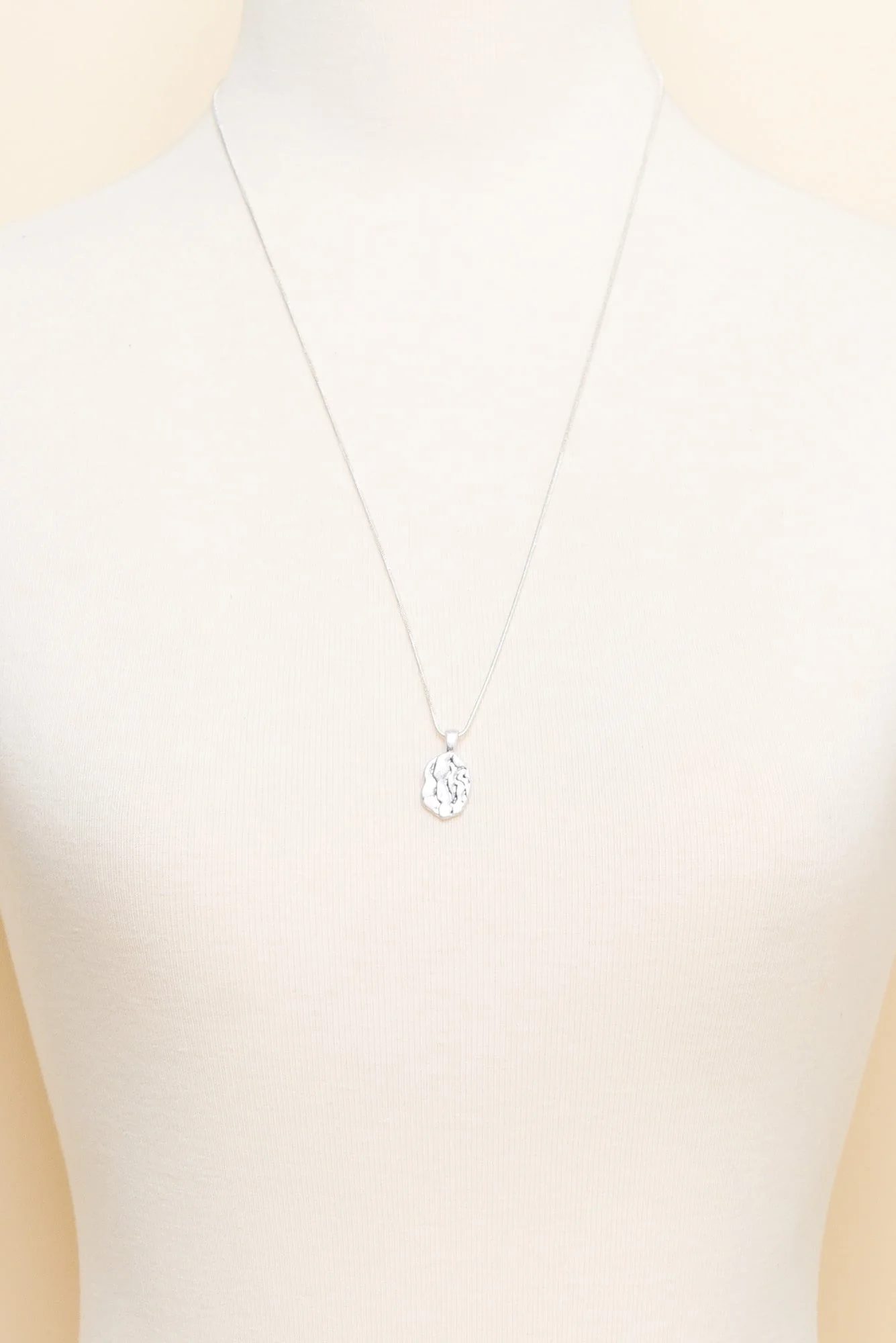 Rhonda Silver Pendant Necklace - Image 2