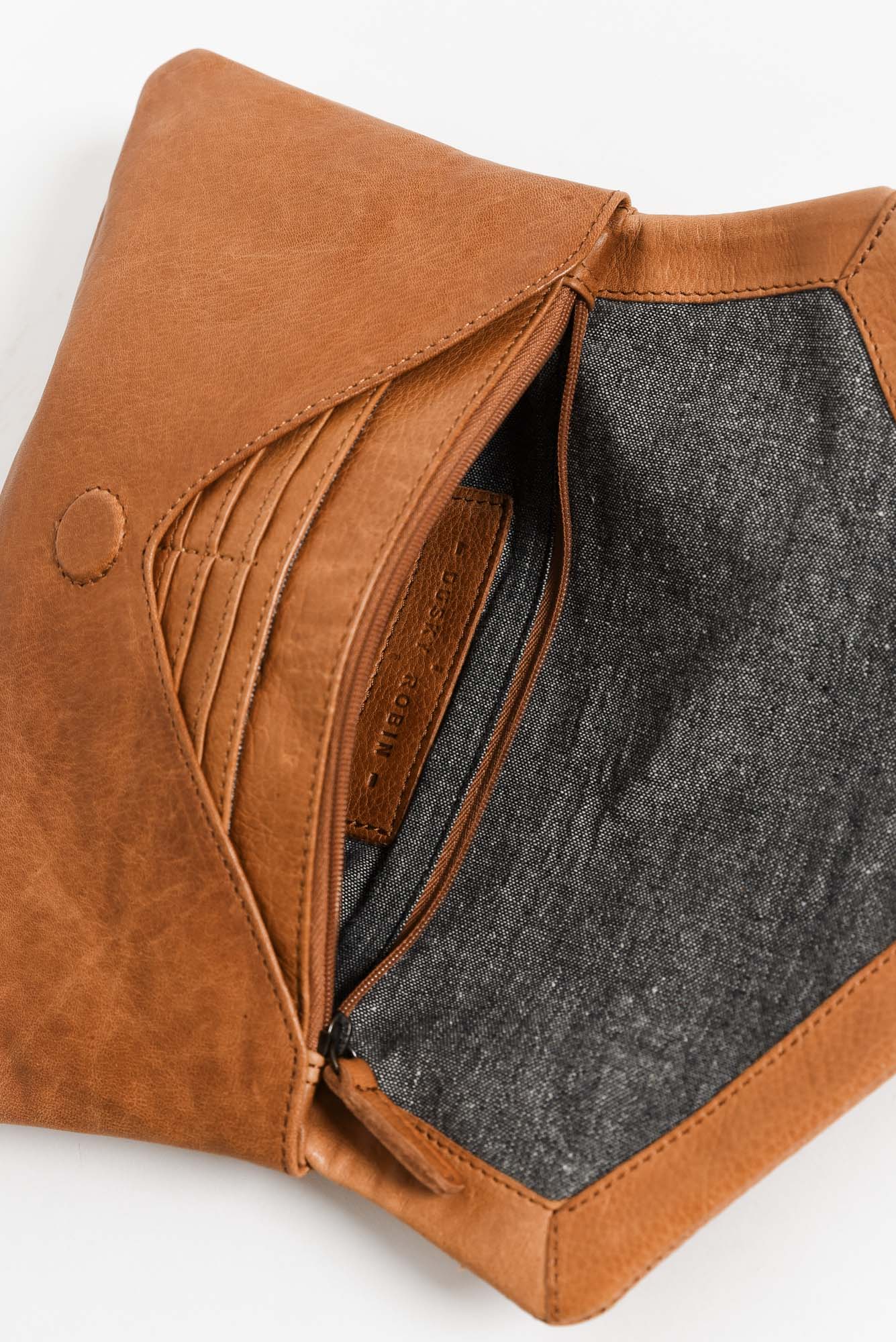 Riley Tan Leather Clutch - Image 3