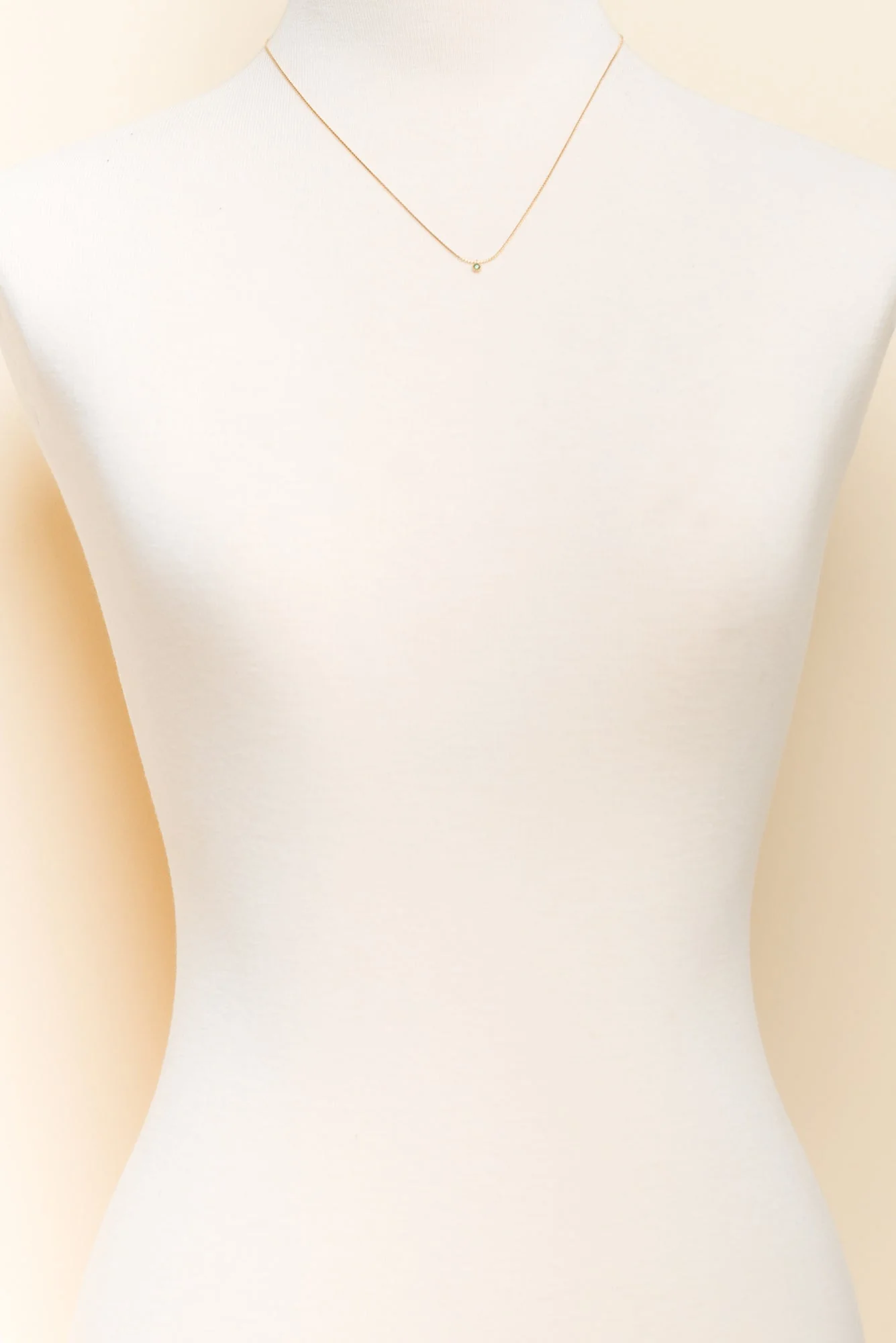 Rira Gold Jewel Necklace - Image 2