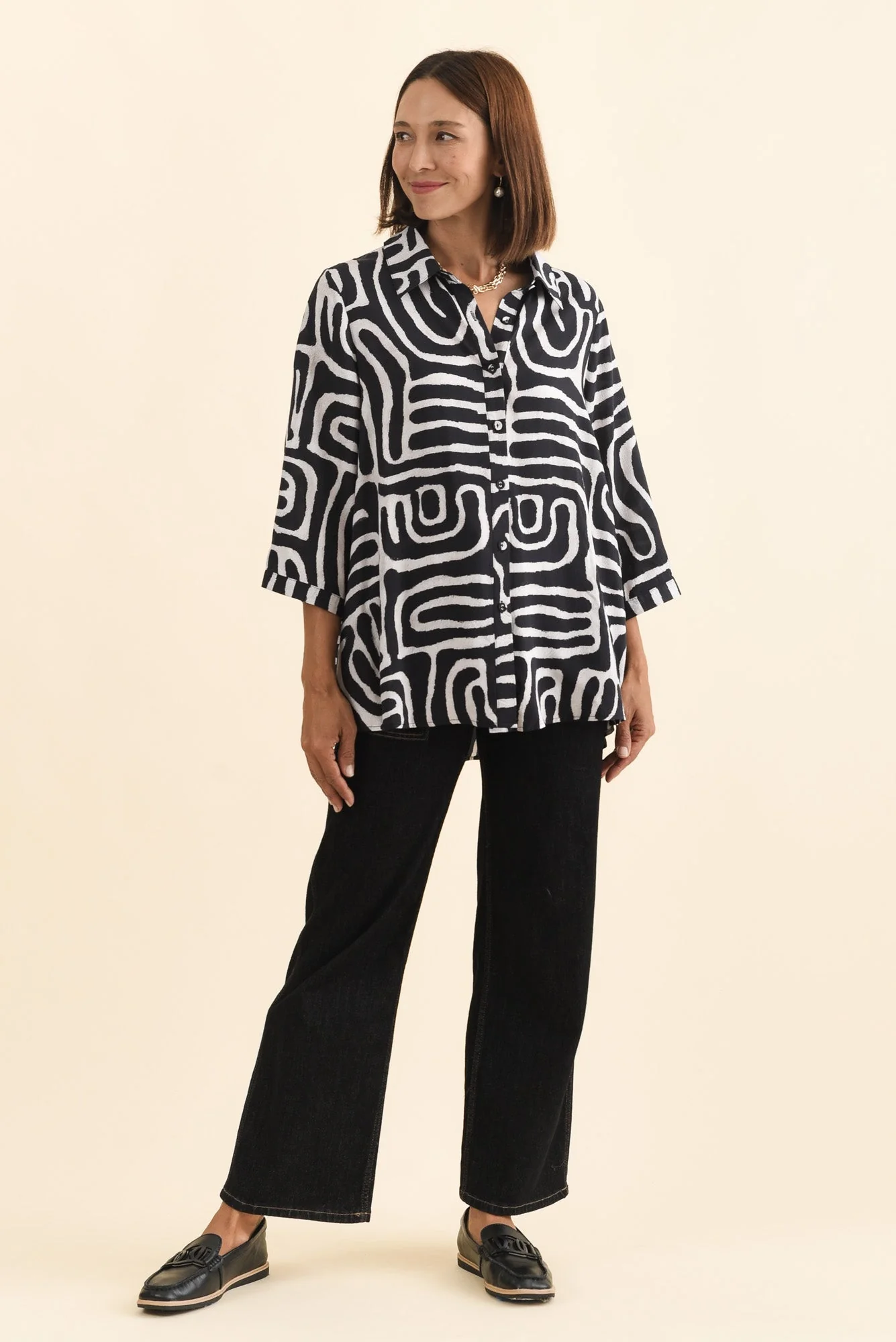 Shanae Black Abstract Collared Shirt - Image 3