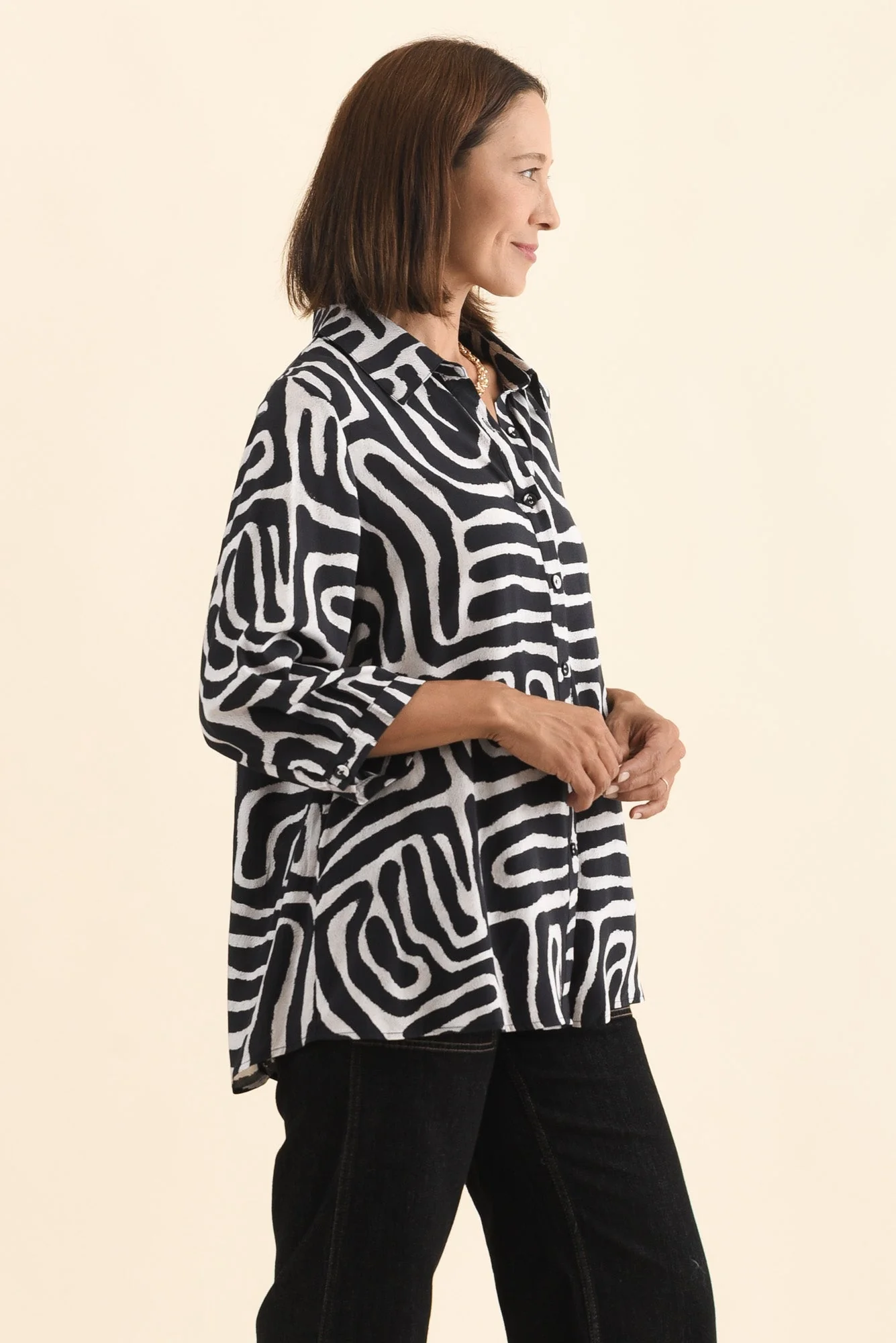Shanae Black Abstract Collared Shirt - Image 4