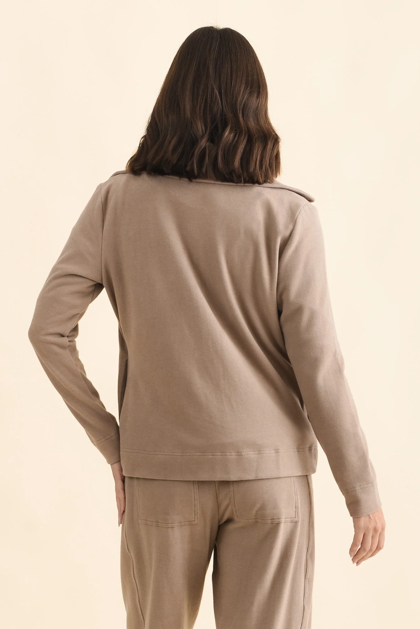 Souffle-Touch Beige Zip Jacket - Image 4