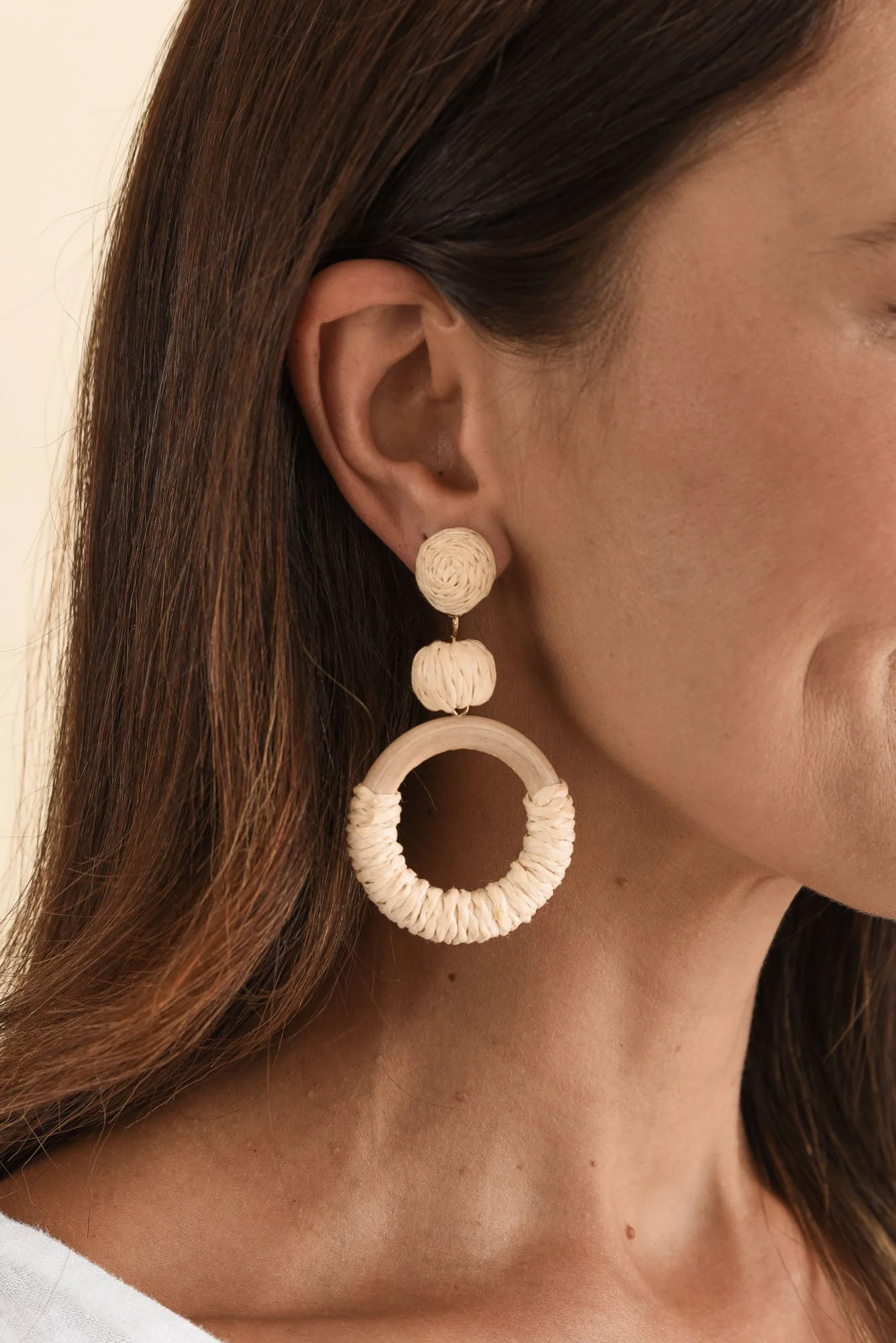 Tillie Natural Straw Drop Earrings - Image 2